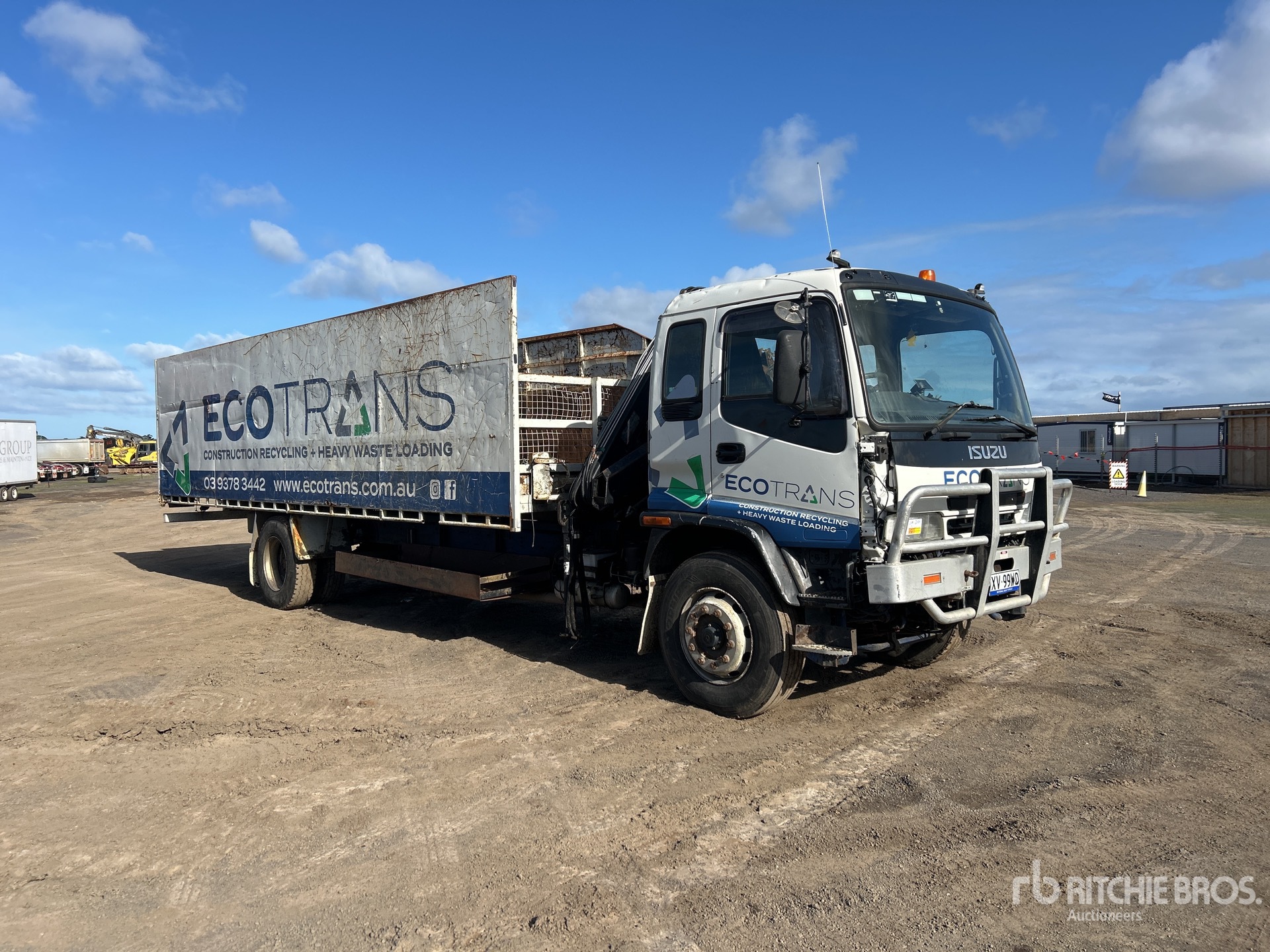 2005 Isuzu FVR900T