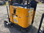 General Appearance - Lift Truck* with Body Panels