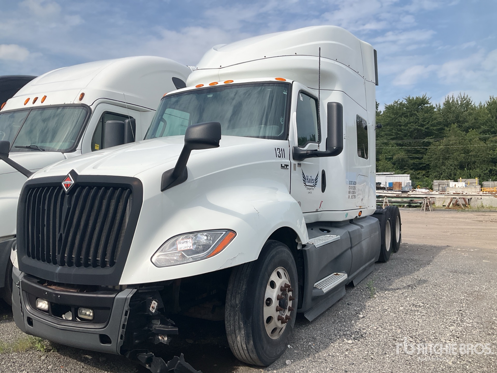 2018 International LT625