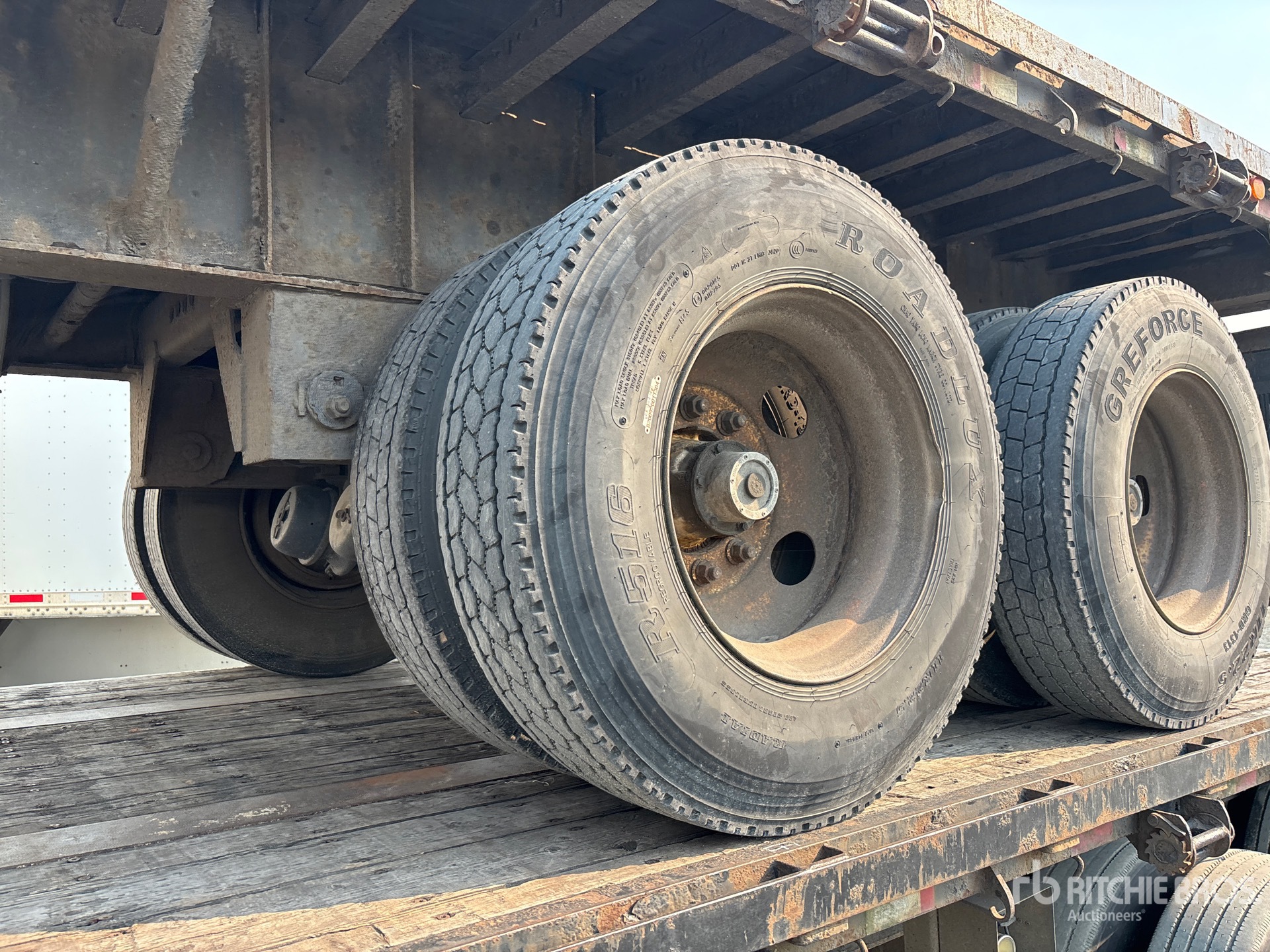 2006 Load King 28 ft Super B-Train Pup