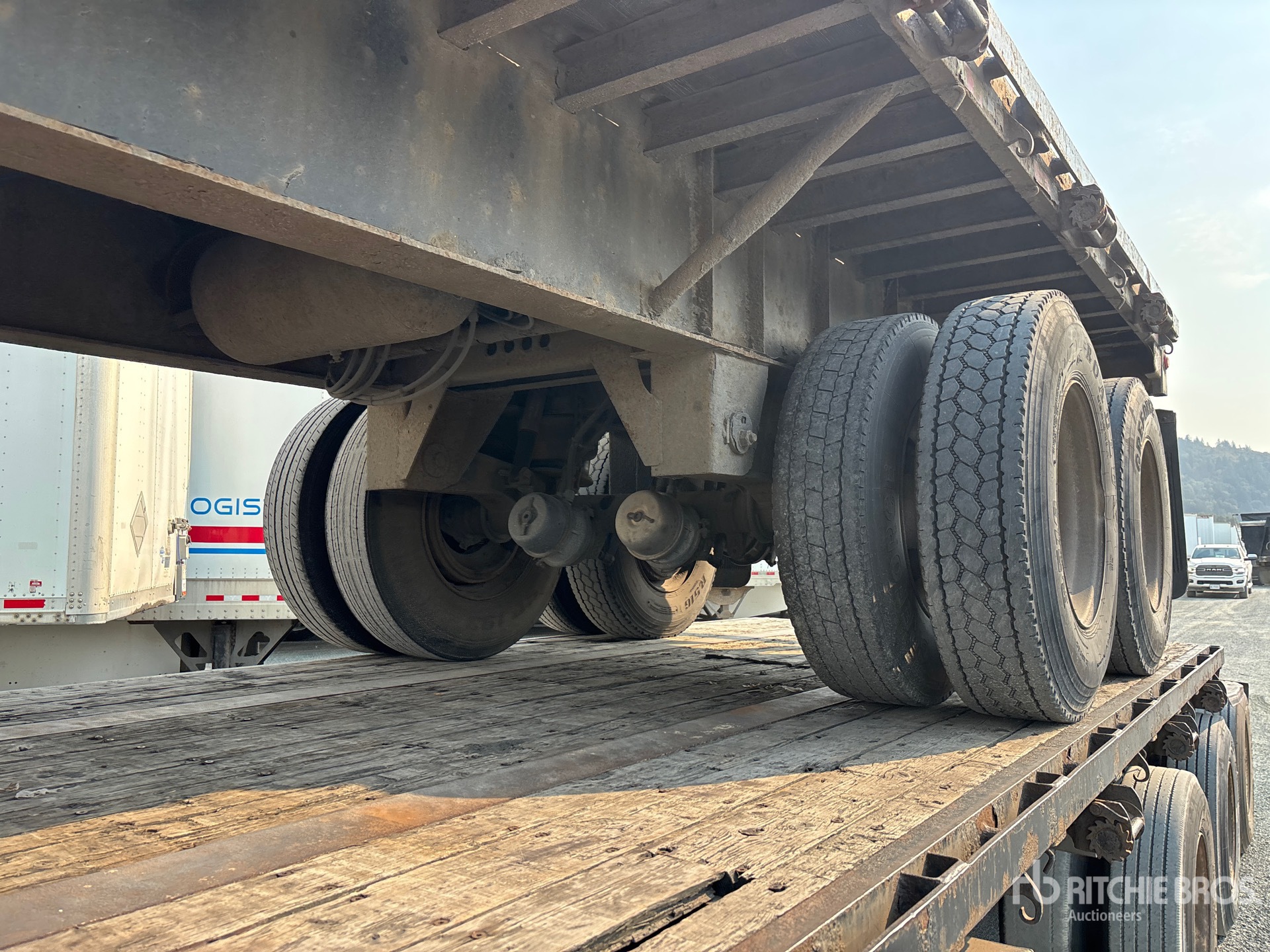 2006 Load King 28 ft Super B-Train Pup