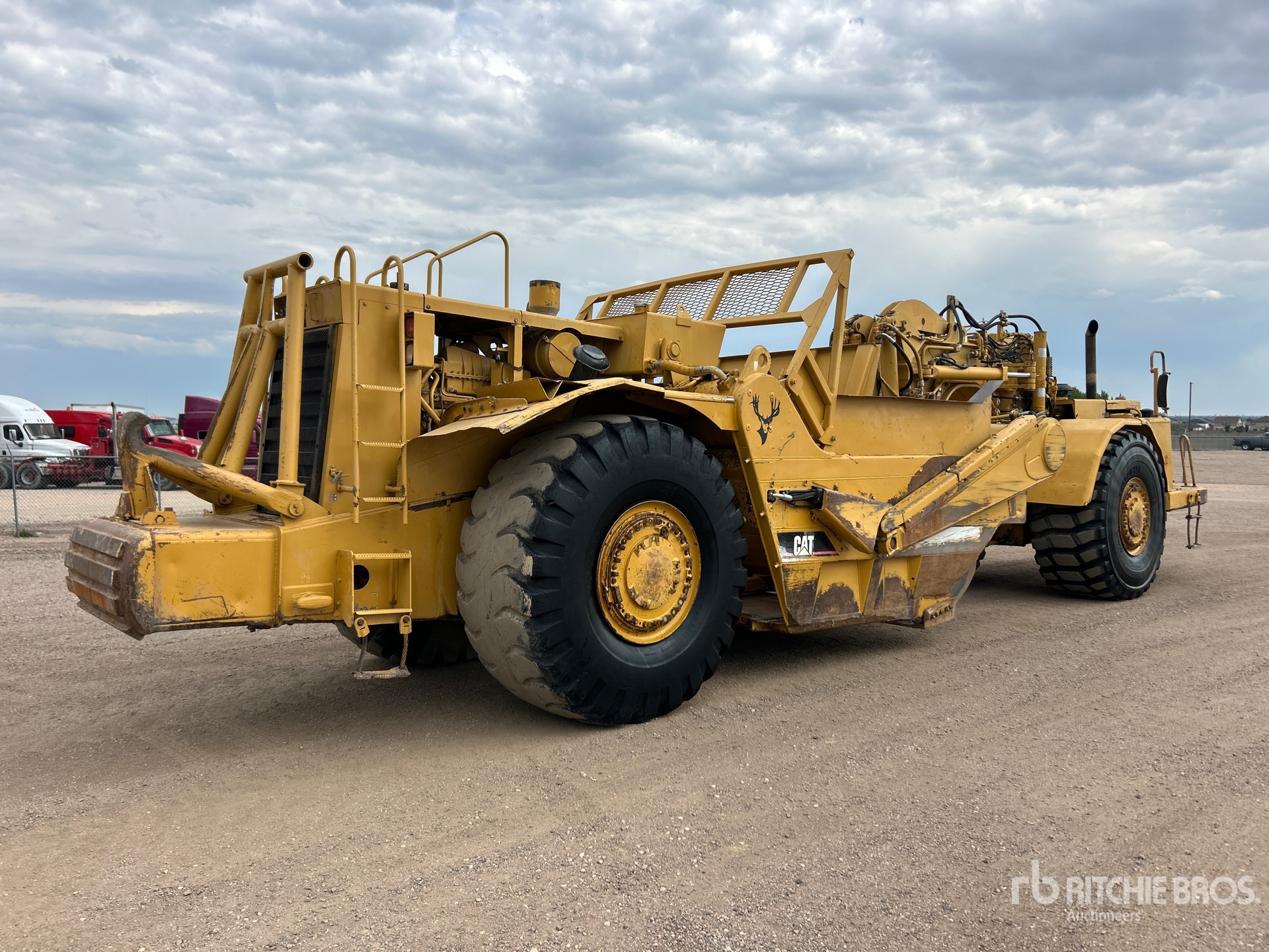 1999 Caterpillar 627F