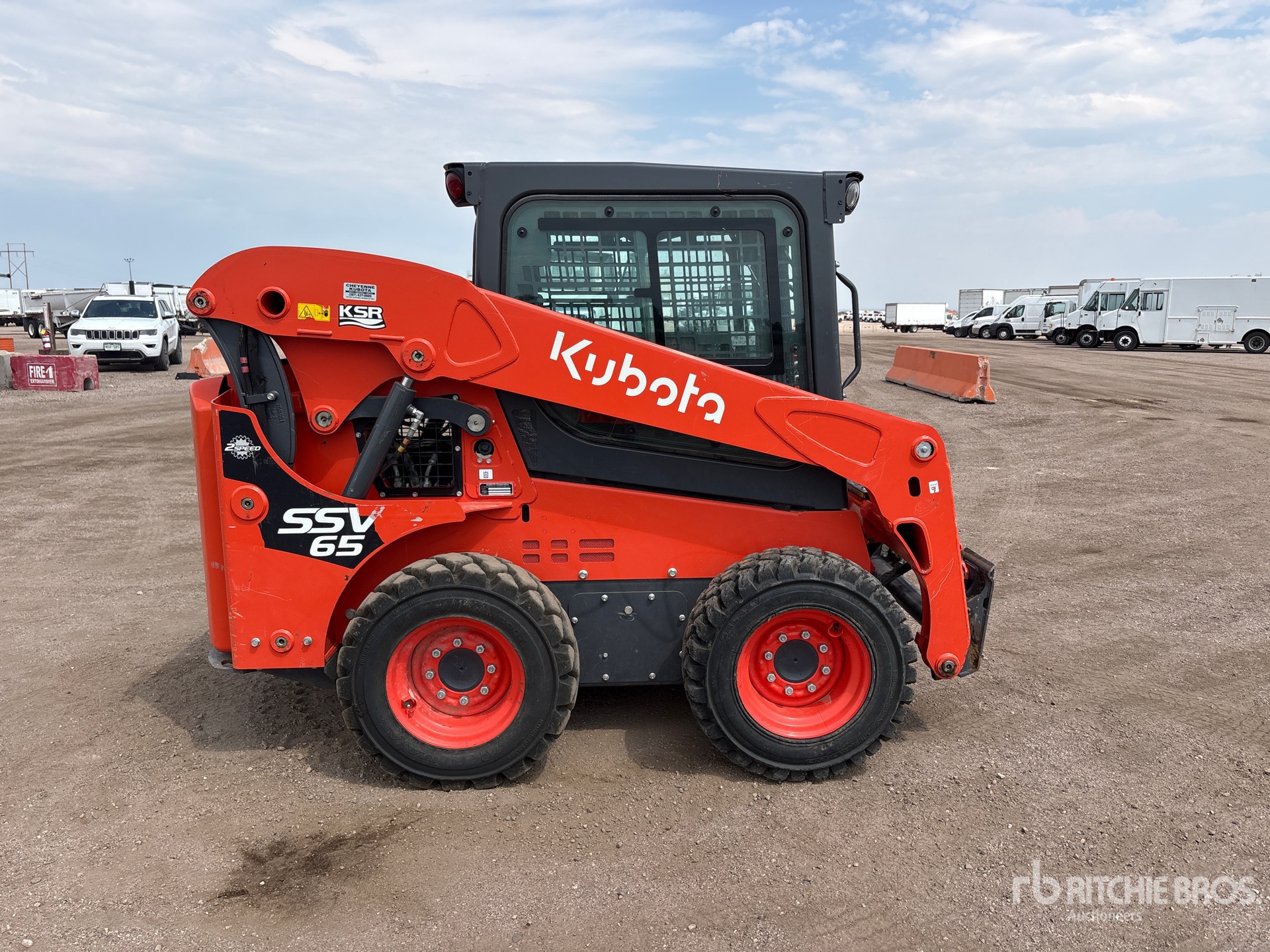 2023 Kubota SSV65