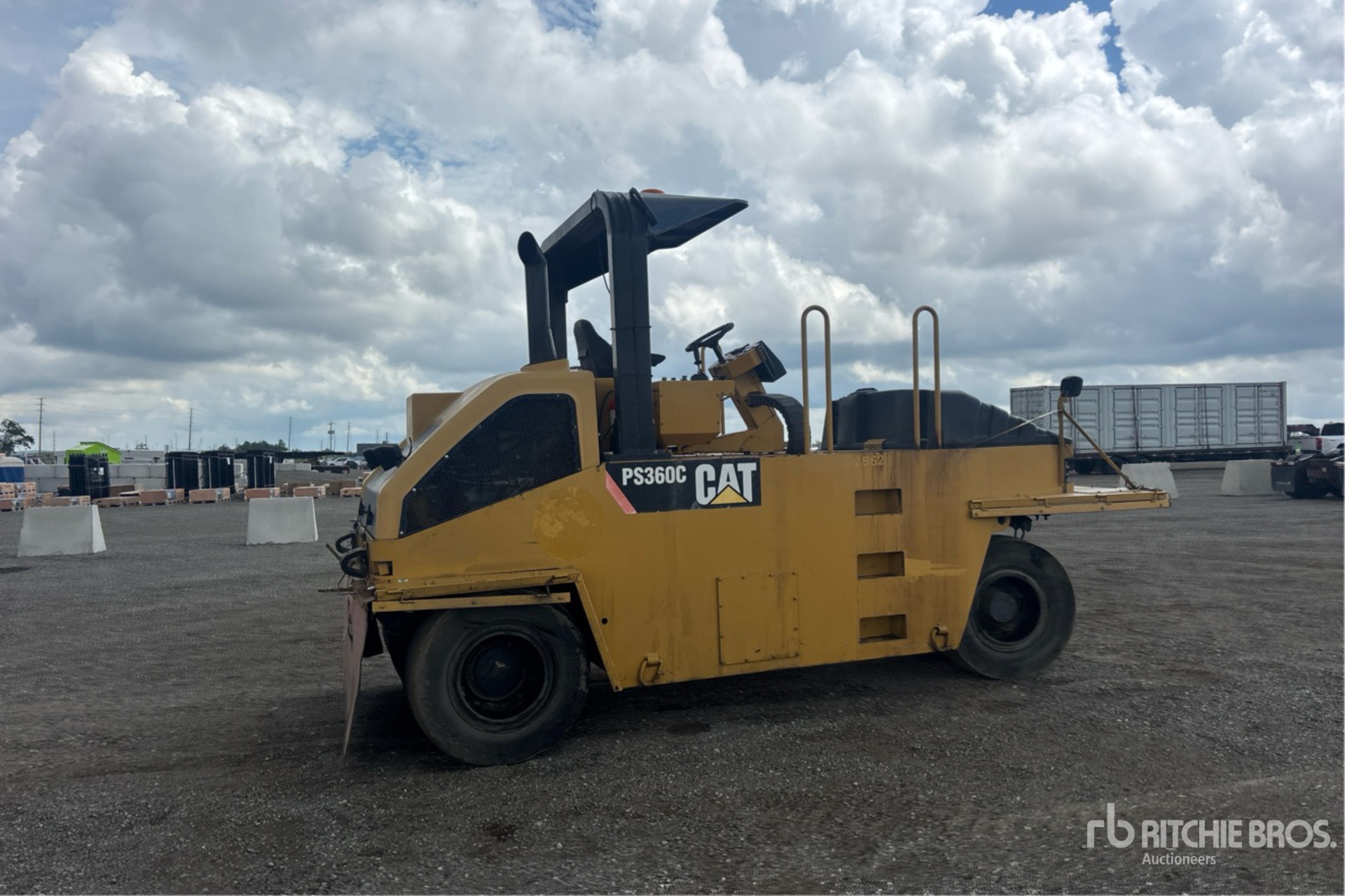 2010 Caterpillar PS360C