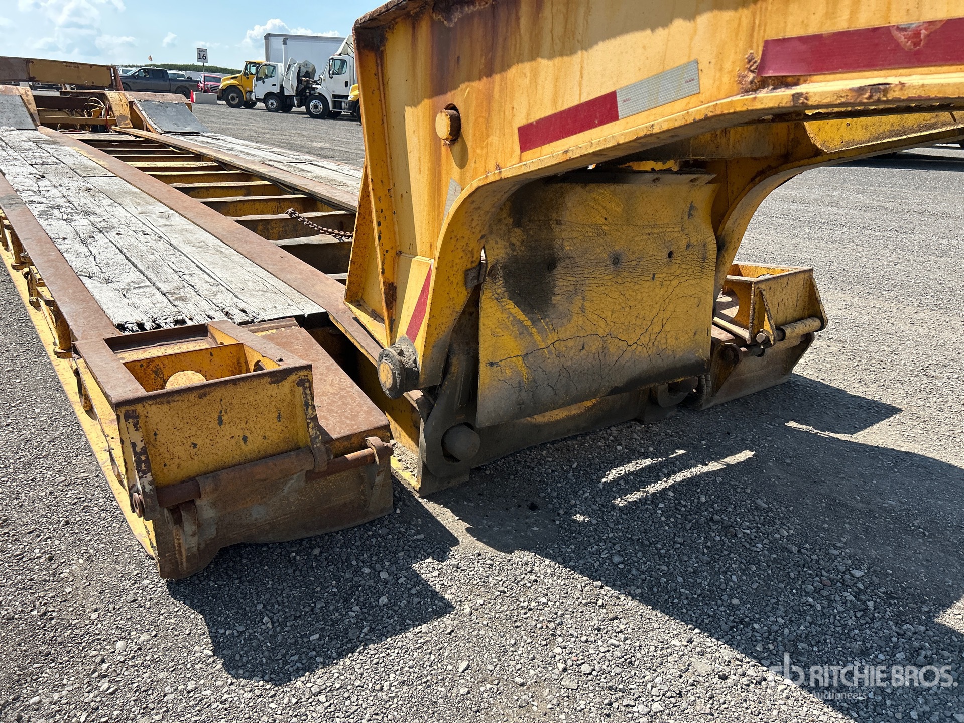 1998 Aspen Tri/A Removable Gooseneck