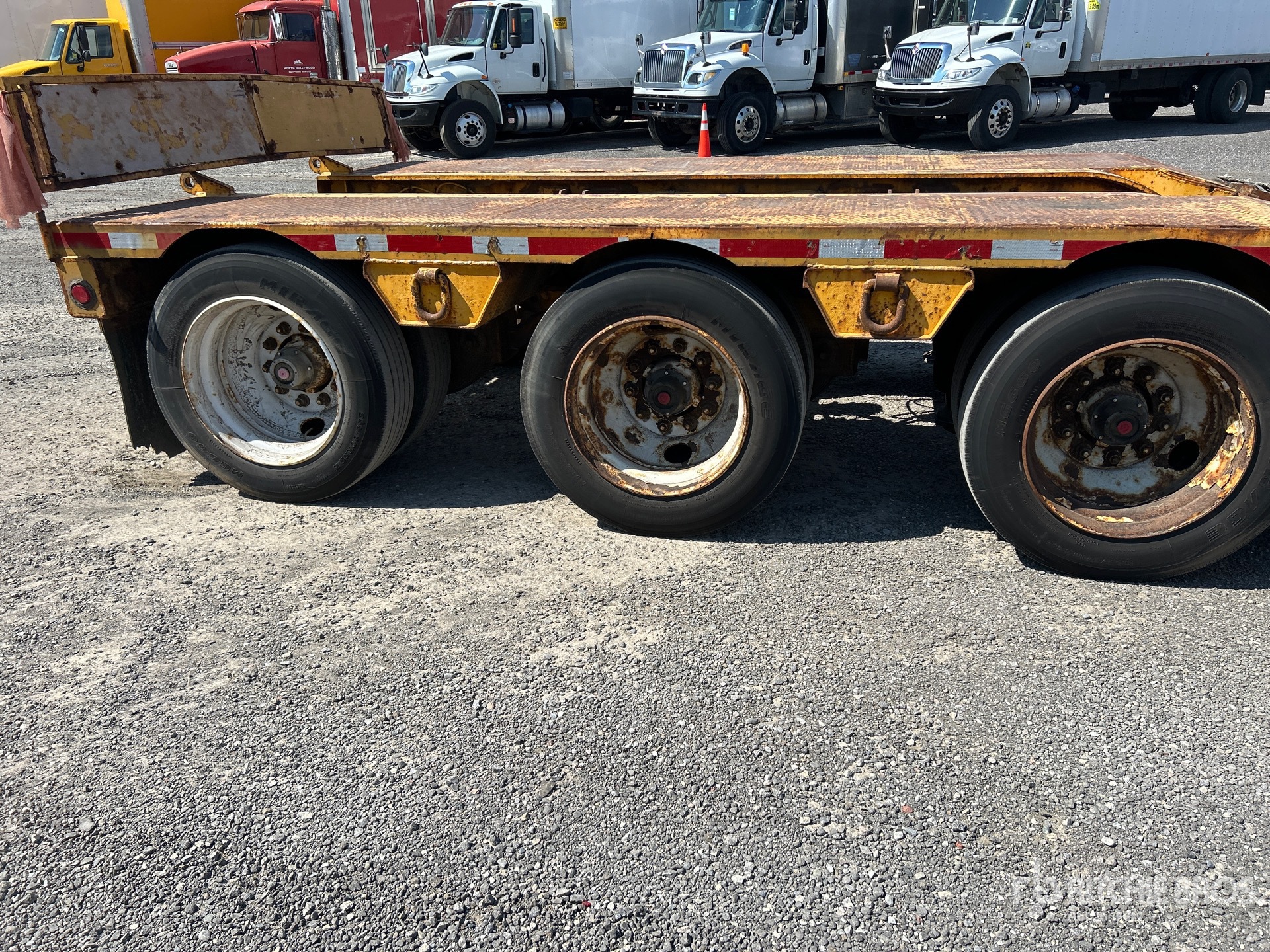1998 Aspen Tri/A Removable Gooseneck