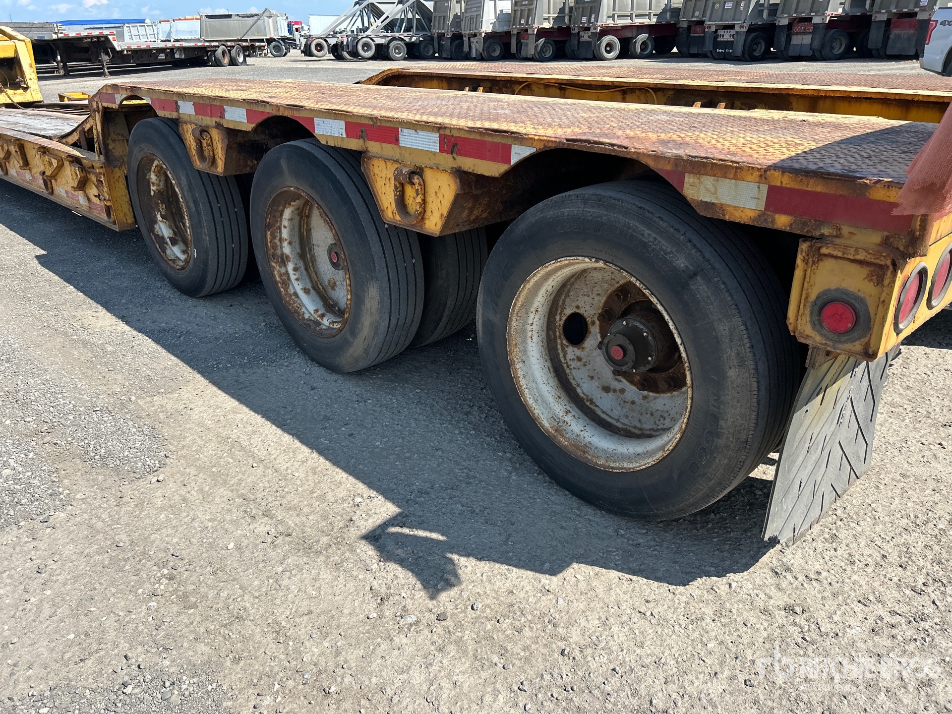 1998 Aspen Tri/A Removable Gooseneck
