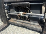 Hydraulics with Fork Positioning Cylinder (on fork carriage)
