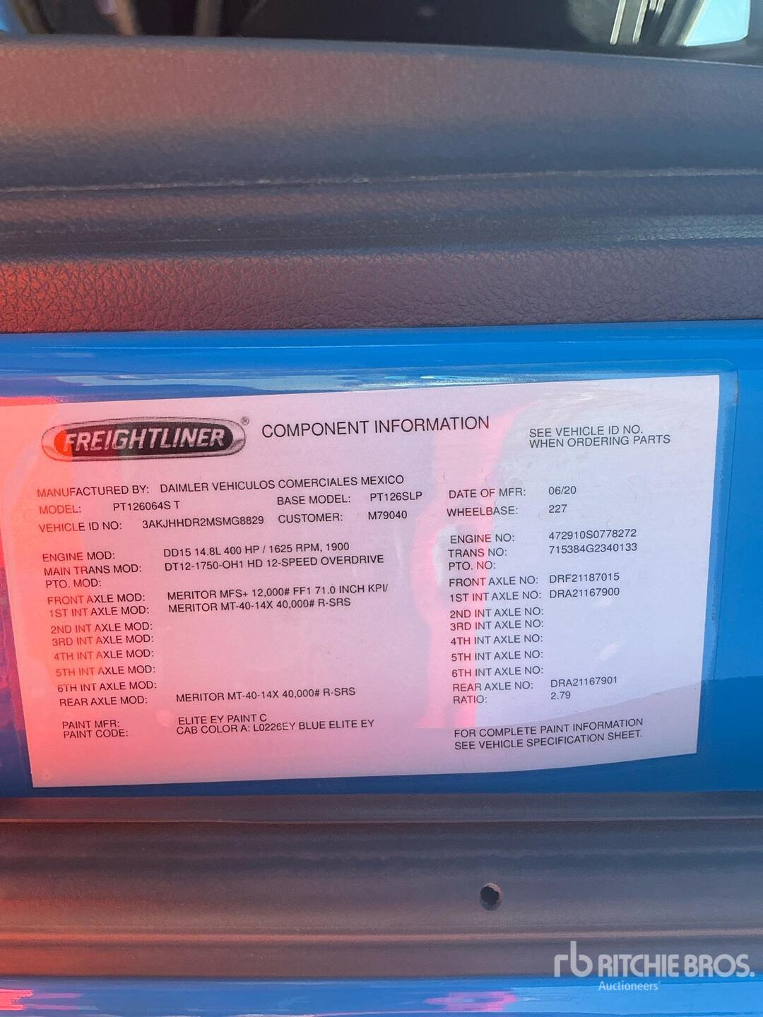 2021 Freightliner CASCADIA 126