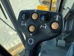 Control Station with Auxiliary Hydraulic Control