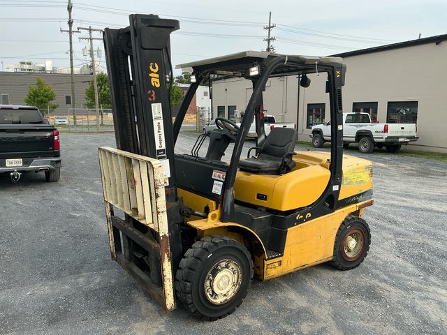 2017 Yale GDP080VX 8000 lb Cushion Tire Forklift