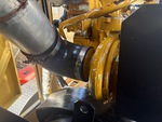 Engine with Auspuffanlage