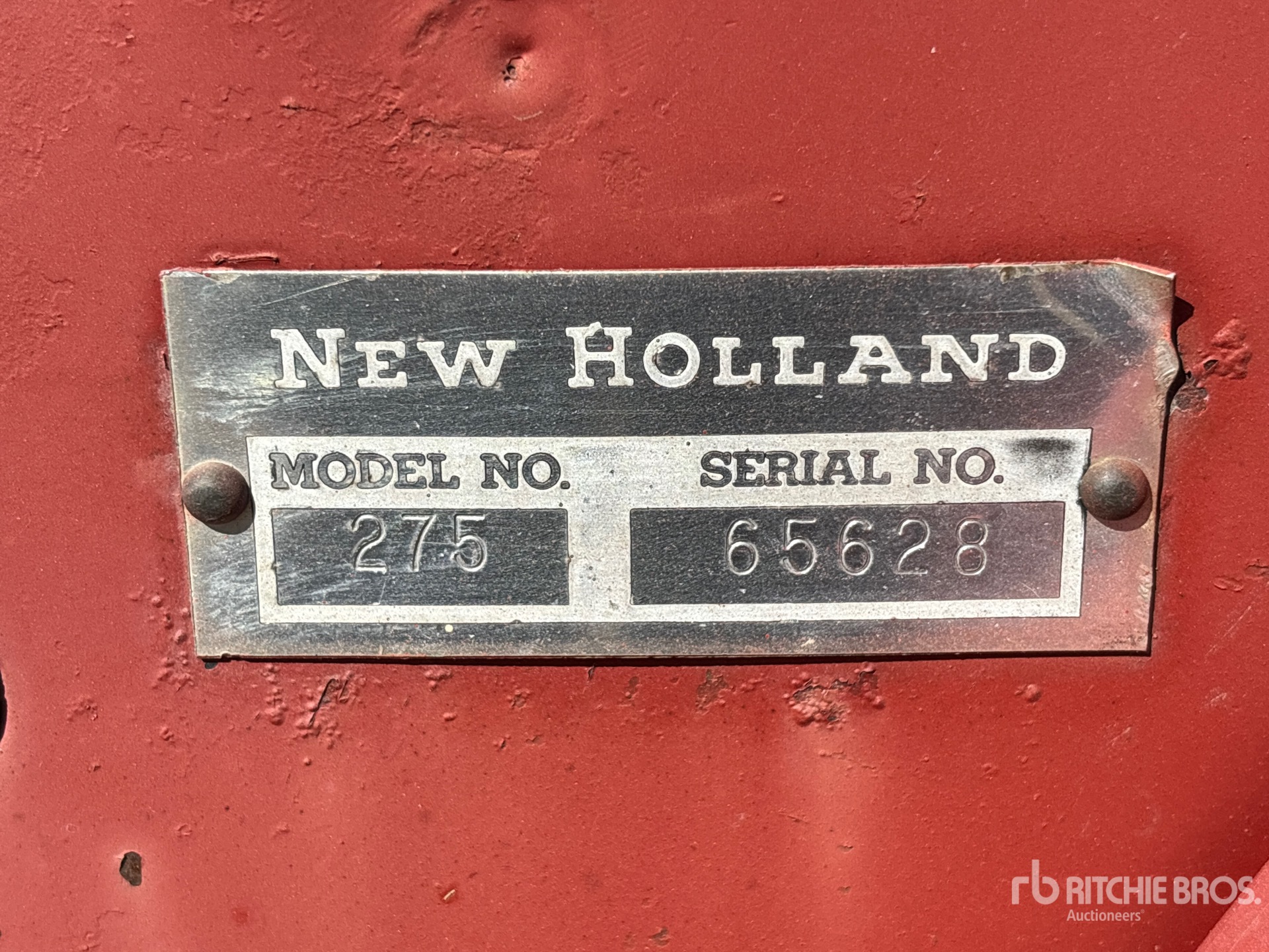 New Holland 275