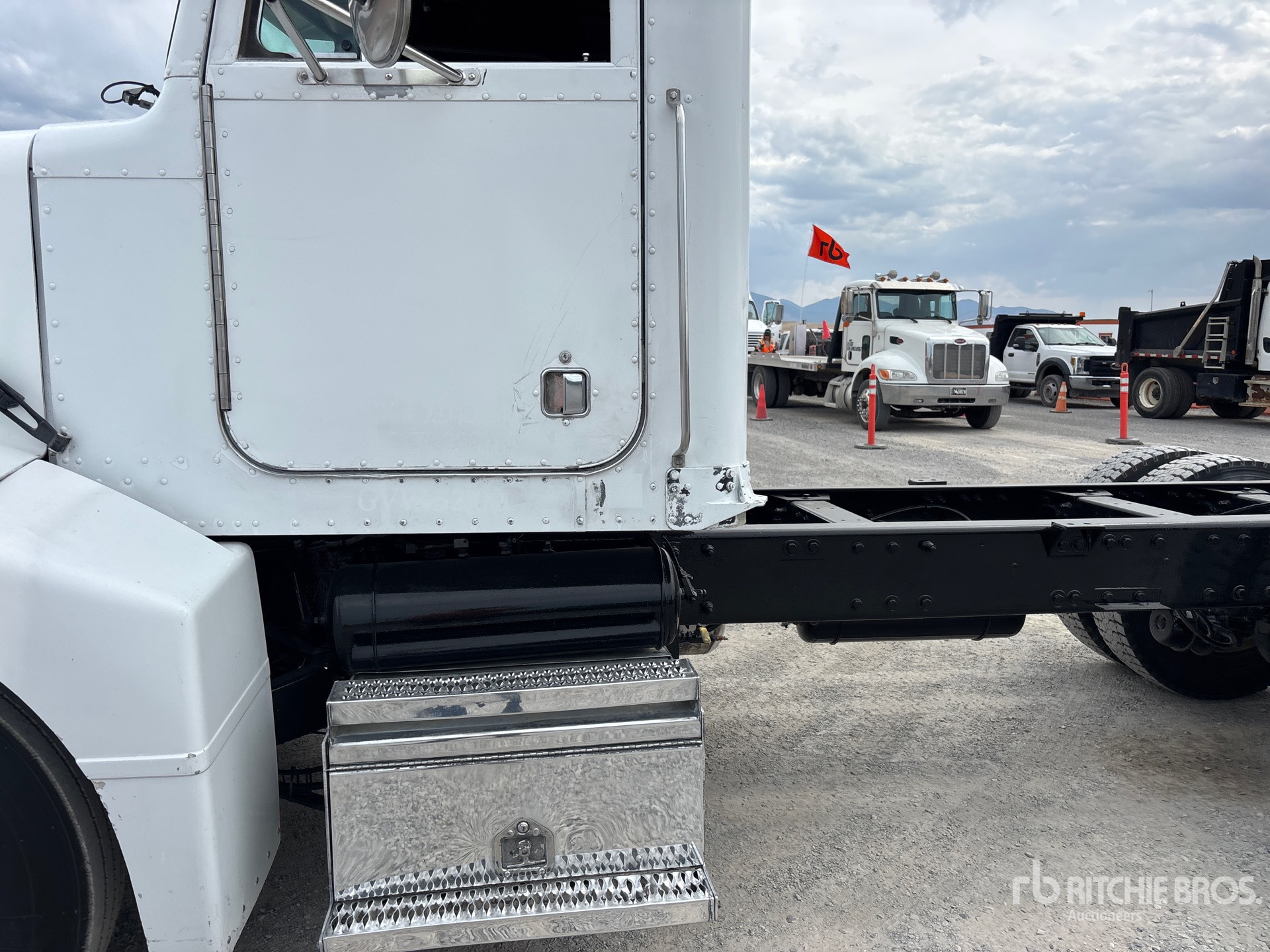 1999 Peterbilt 567