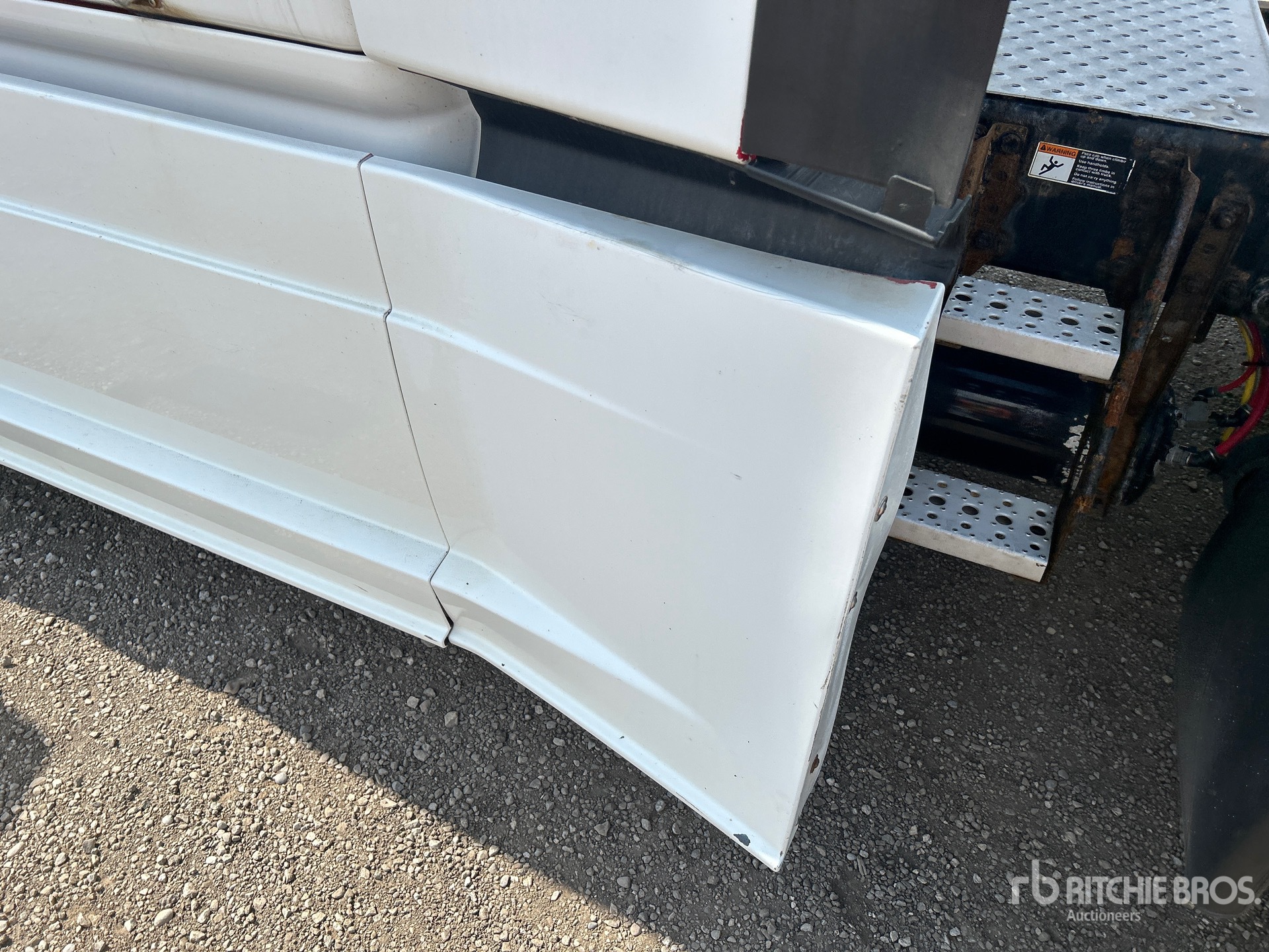 2015 Freightliner CASCADIA 125