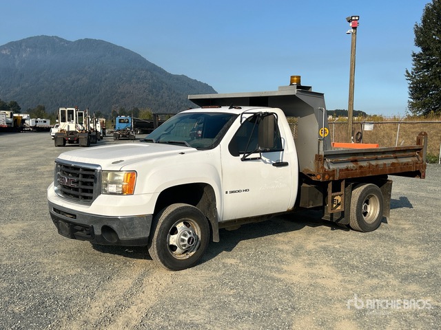2009 Gmc Sierra 3500hd 4x2 Dump Truck: Light Duty