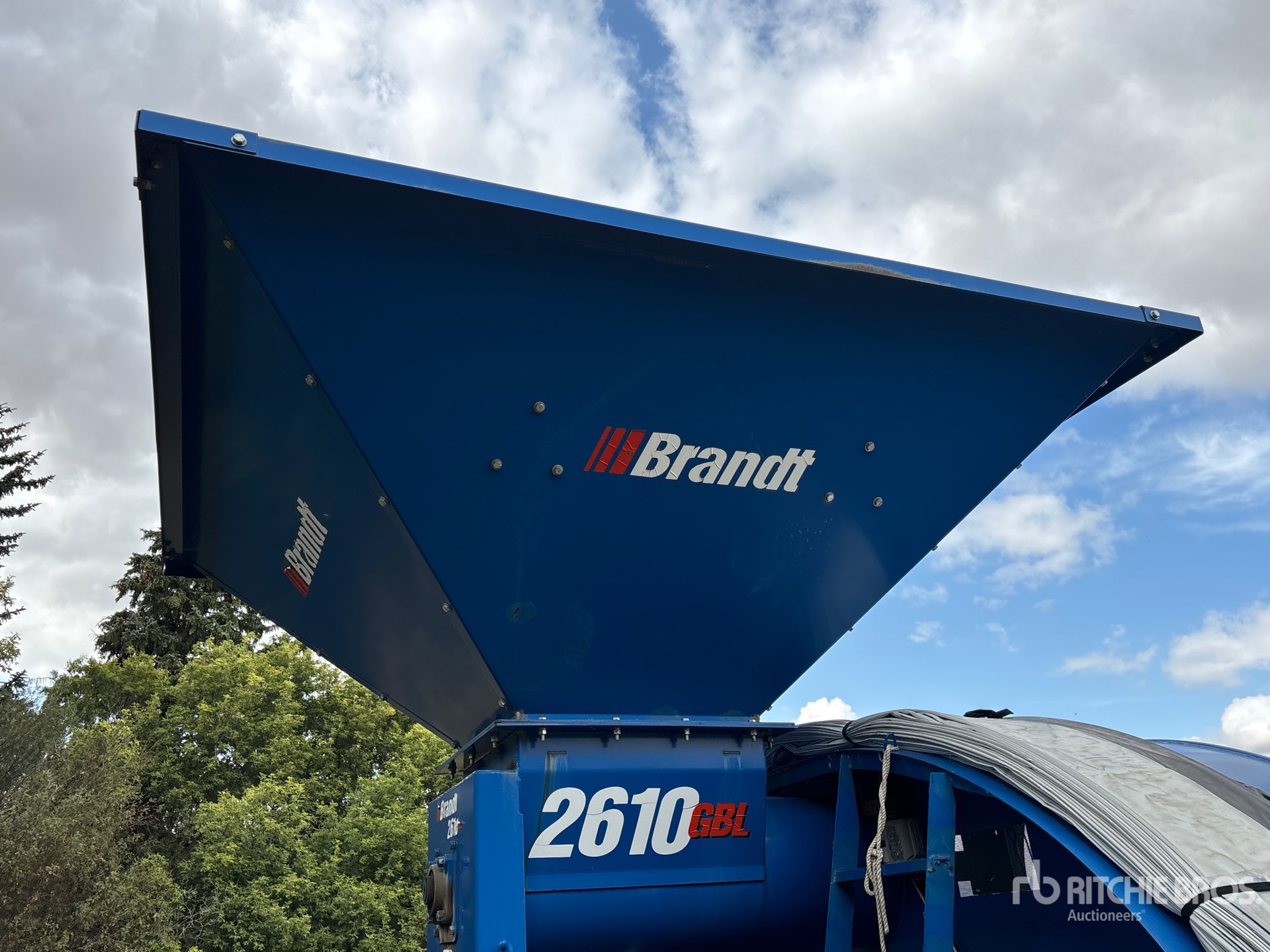2022 Brandt GBL-10B