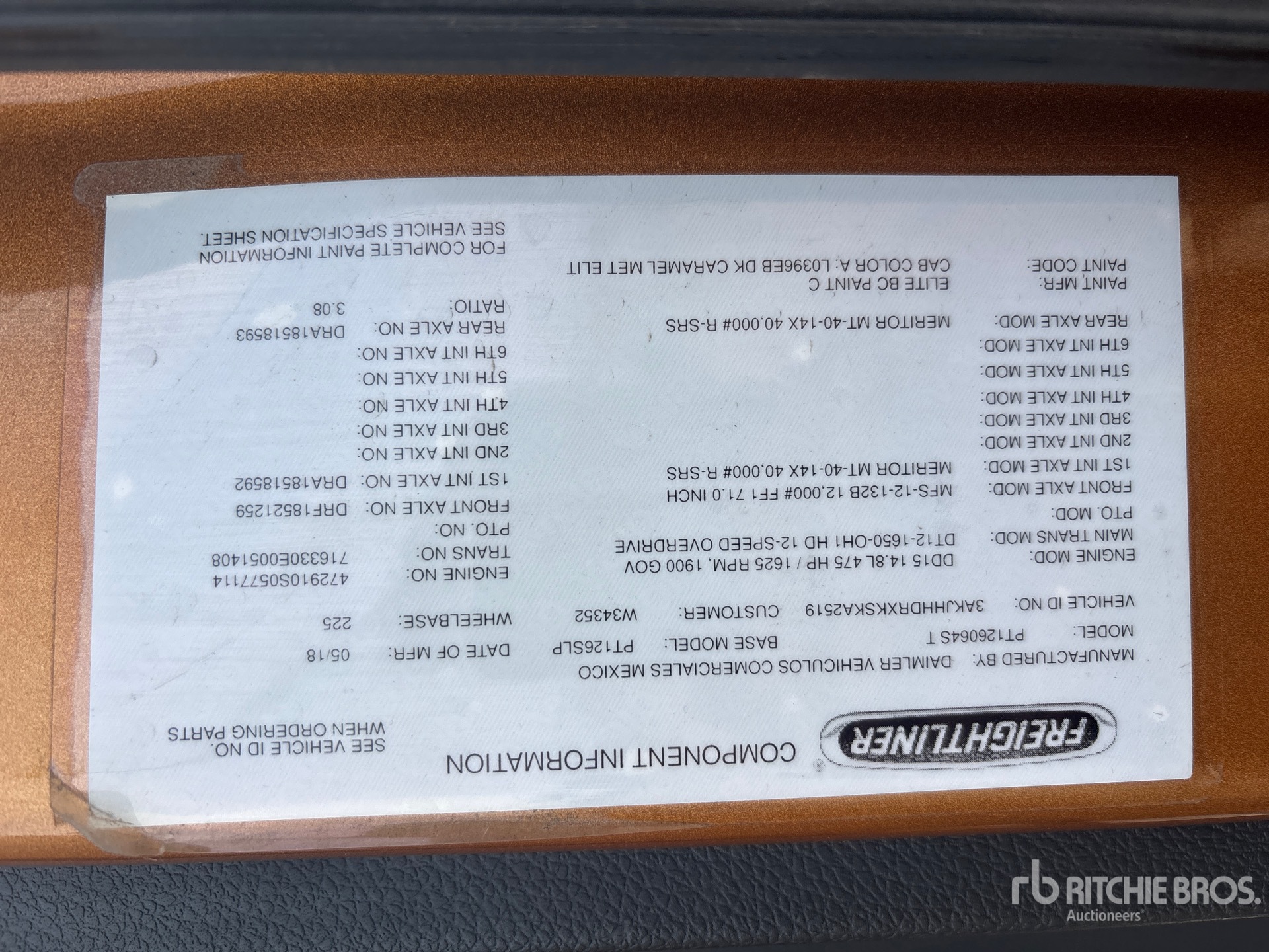 2019 Freightliner CASCADIA 126