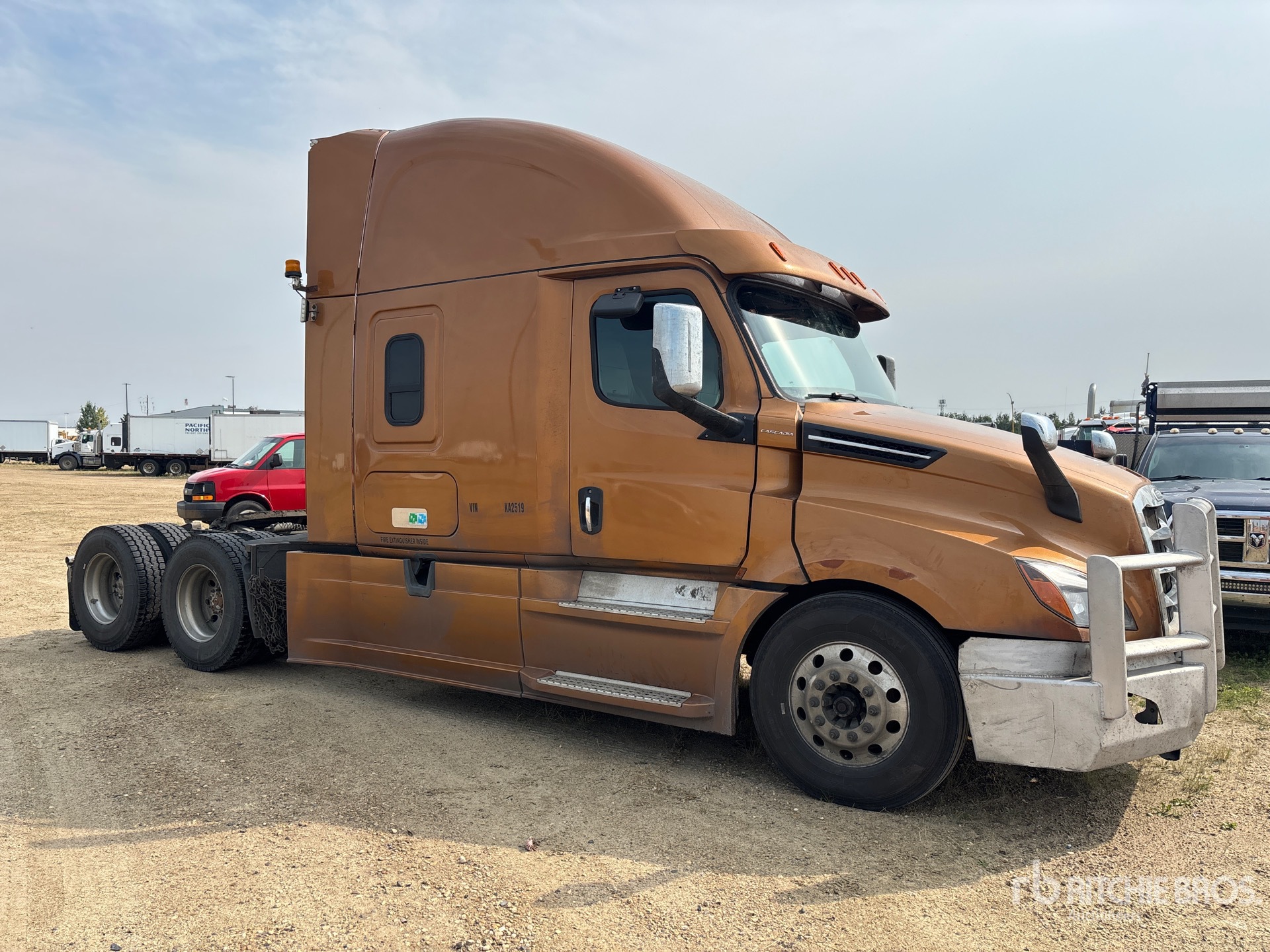 2019 Freightliner CASCADIA 126