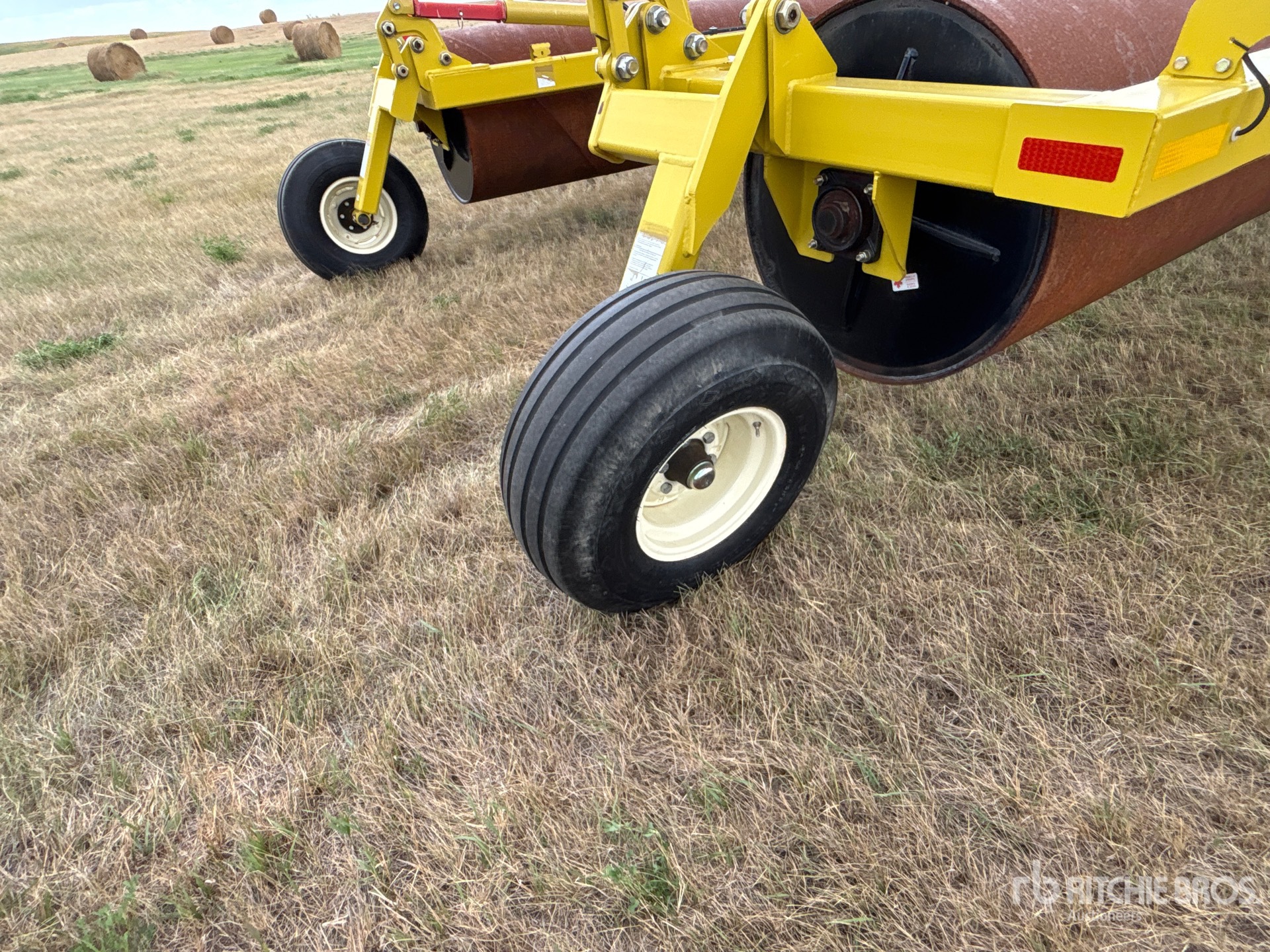 2016 Degelman LR7651