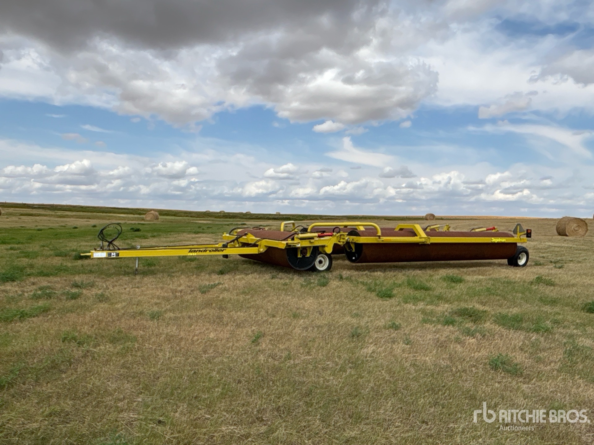 2016 Degelman LR7651