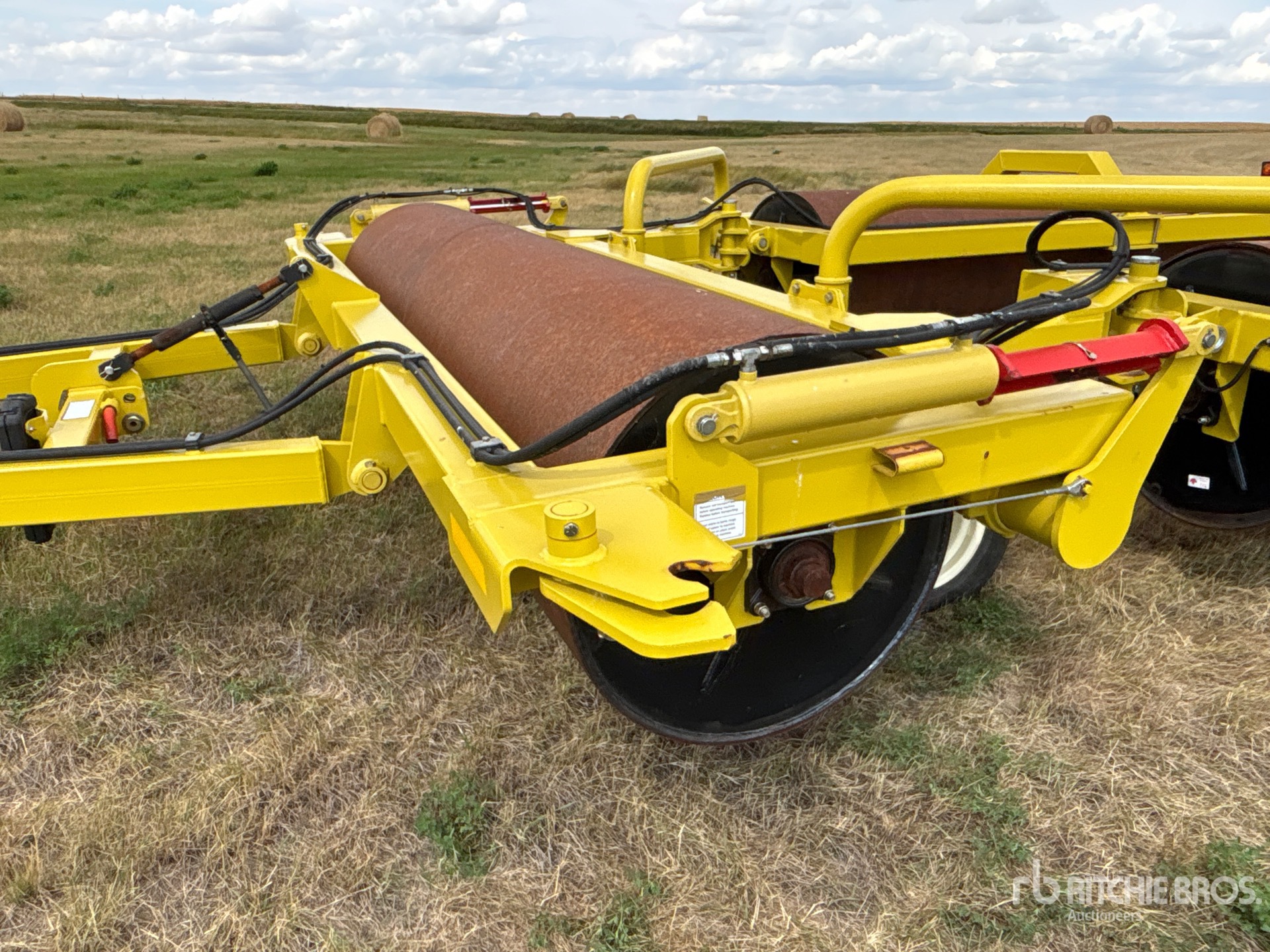 2016 Degelman LR7651