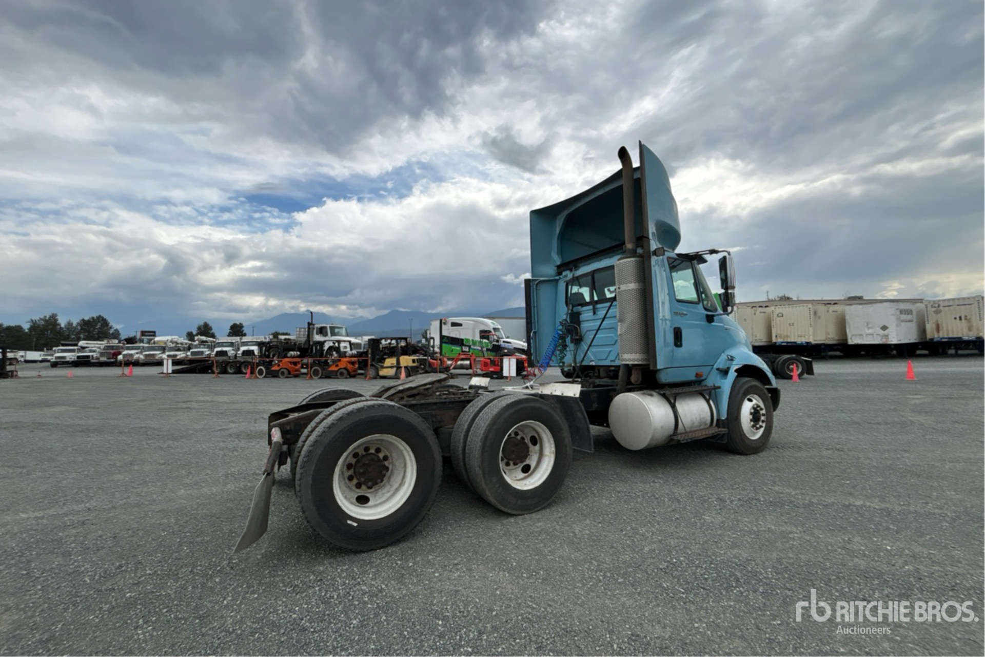 2012 International 8600