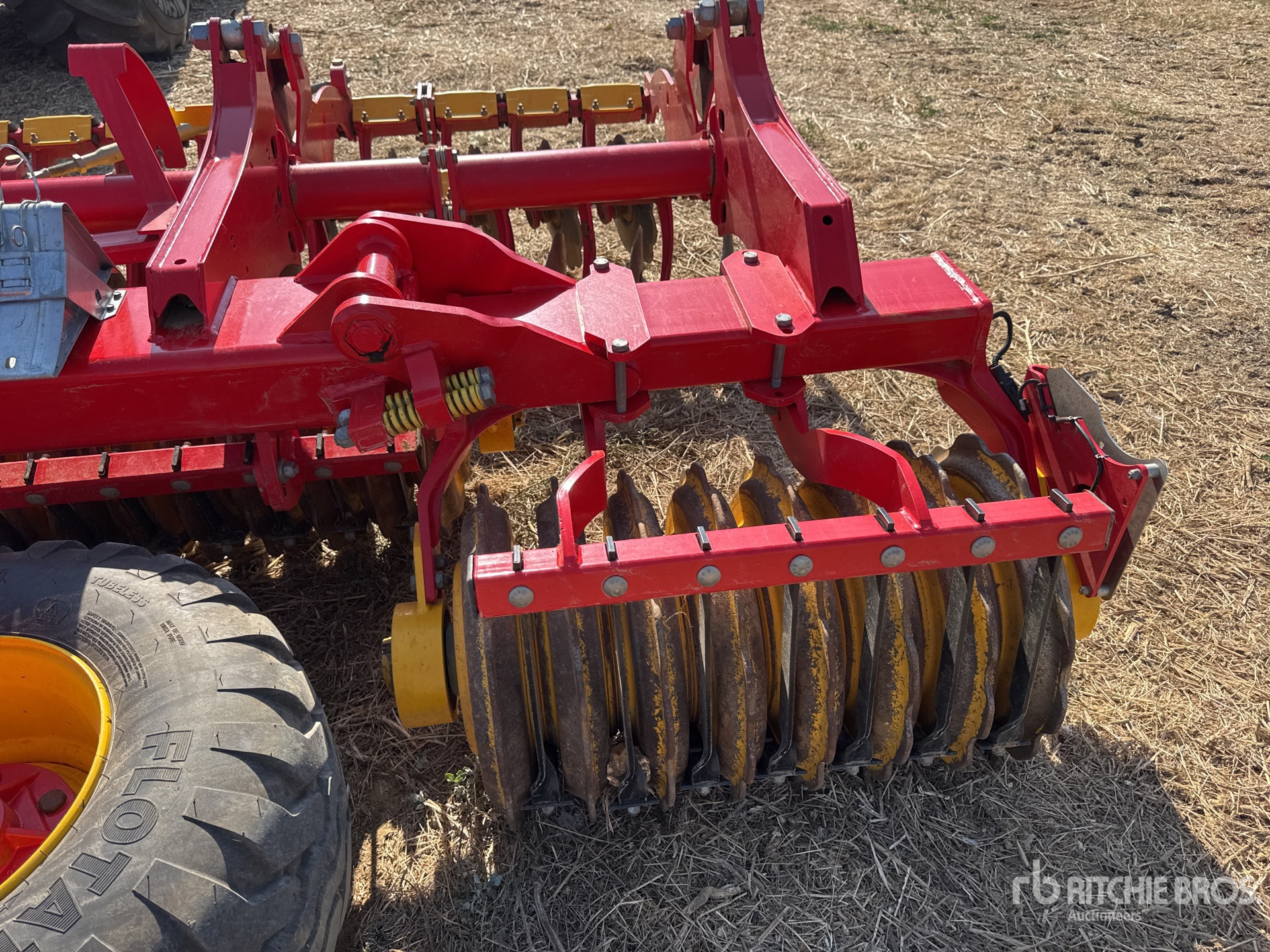 2025 Vaderstad CARRIER 820