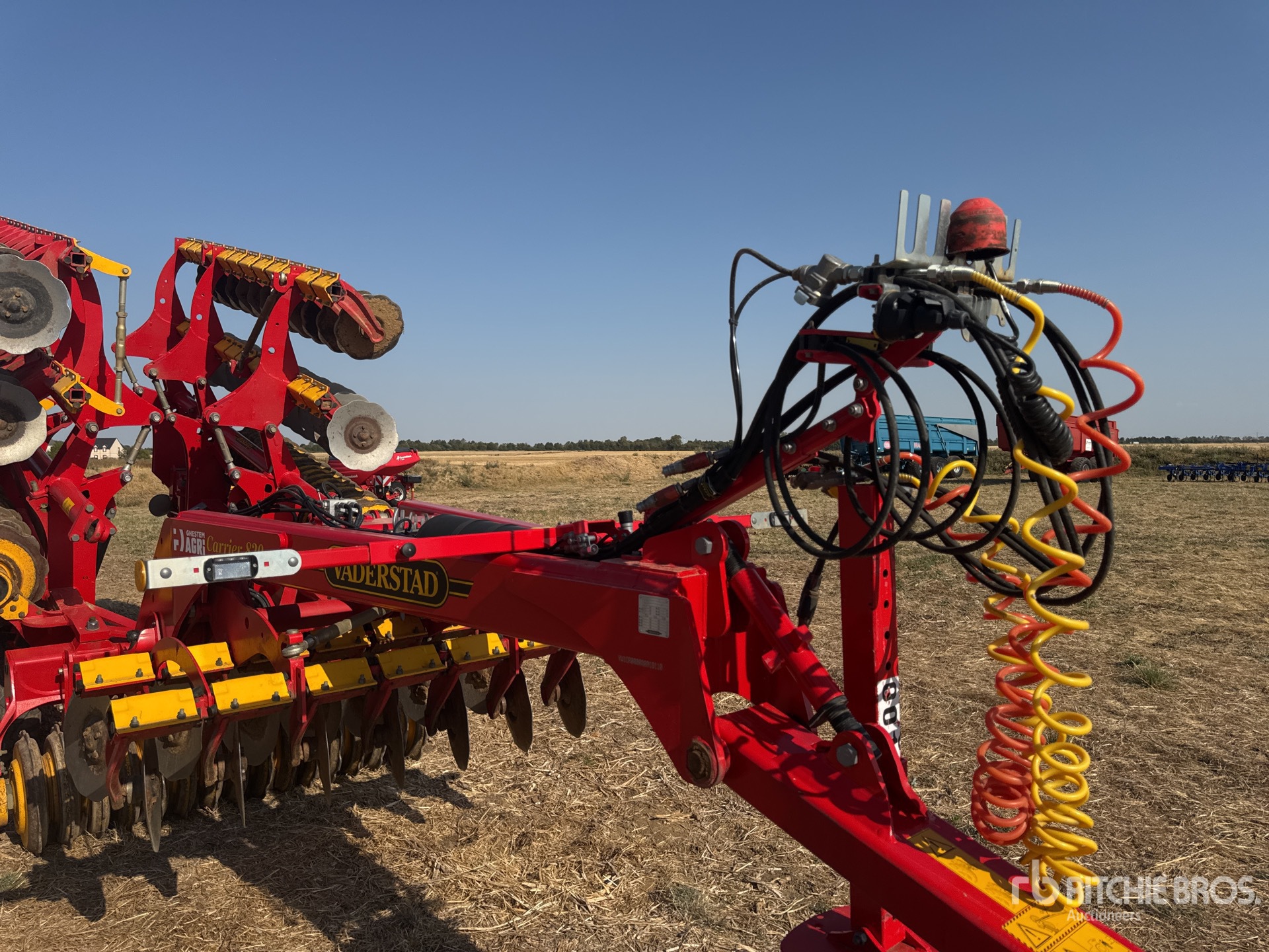 2025 Vaderstad CARRIER 820