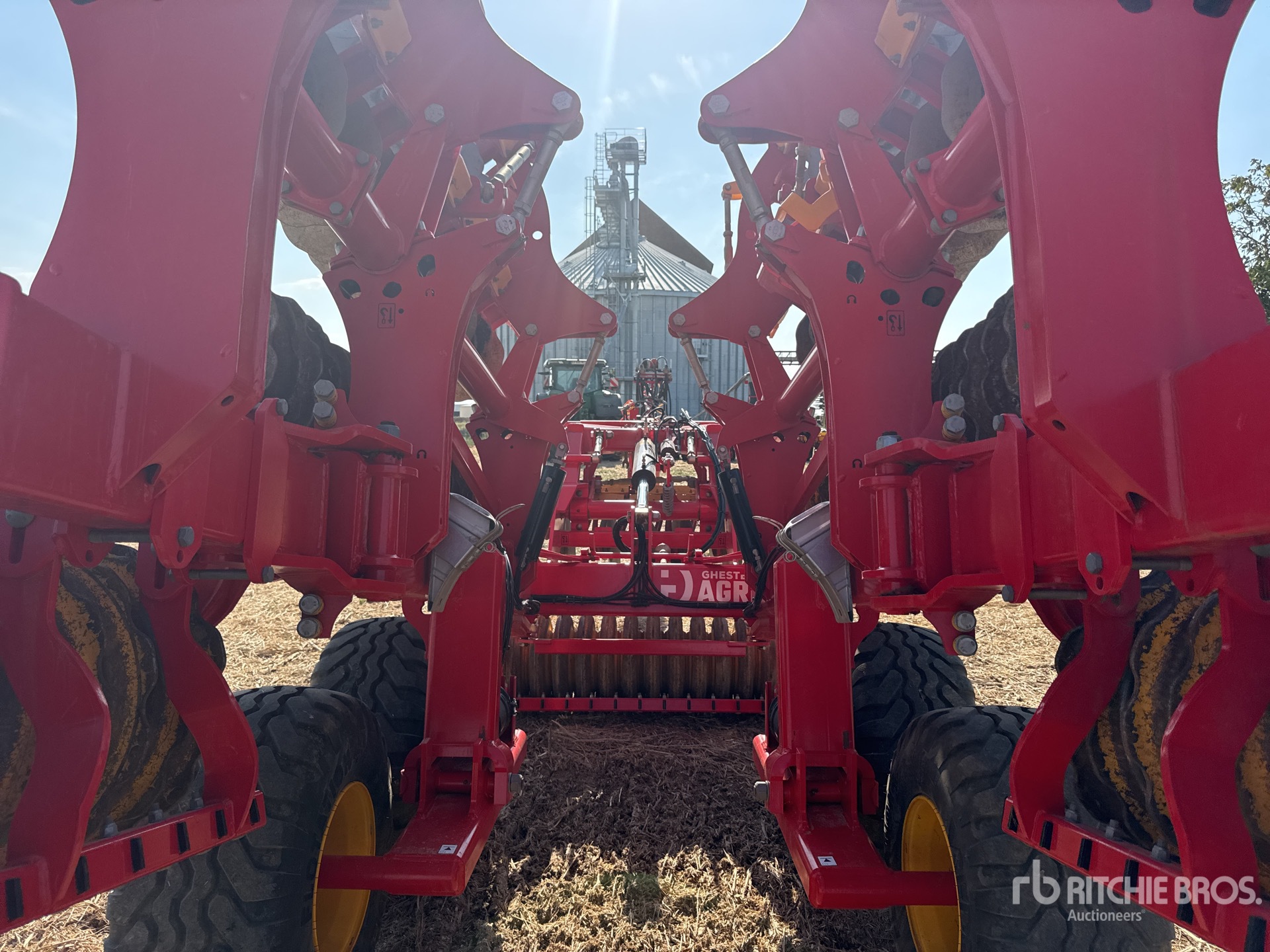 2025 Vaderstad CARRIER 820
