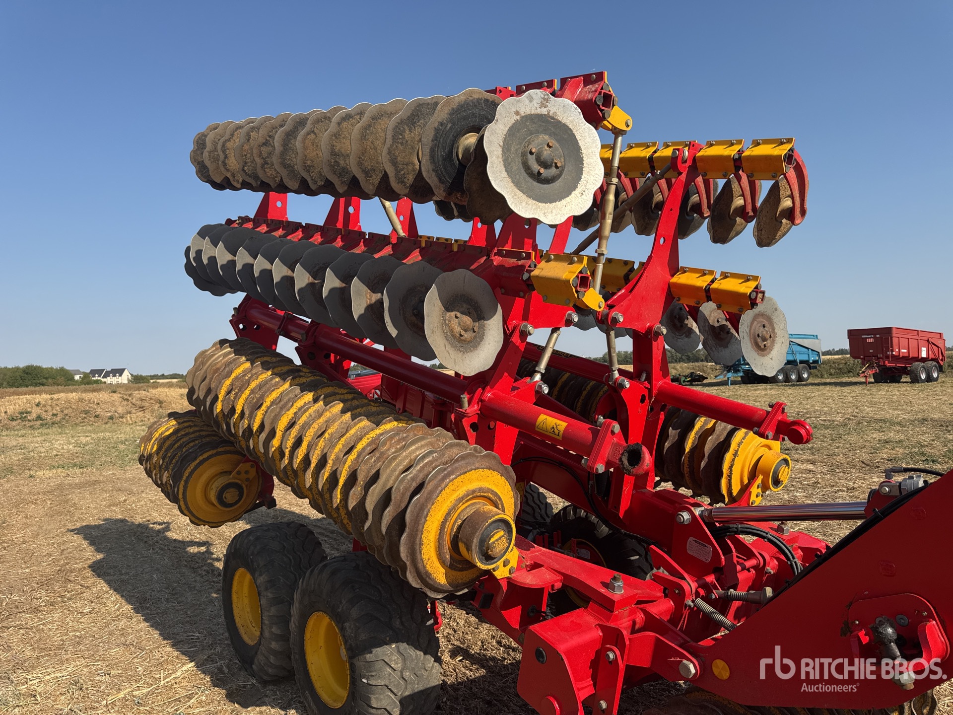 2025 Vaderstad CARRIER 820