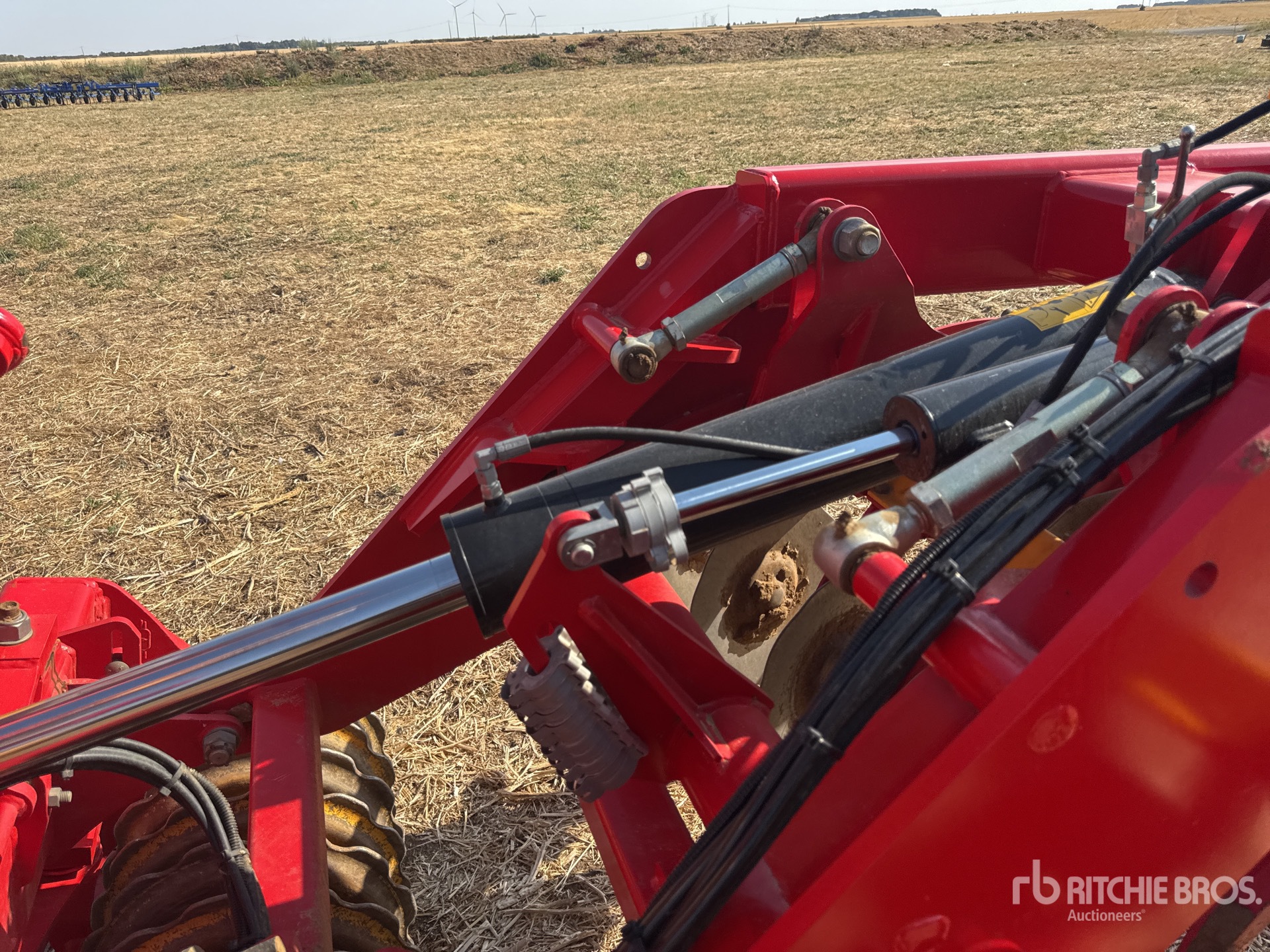 2025 Vaderstad CARRIER 820