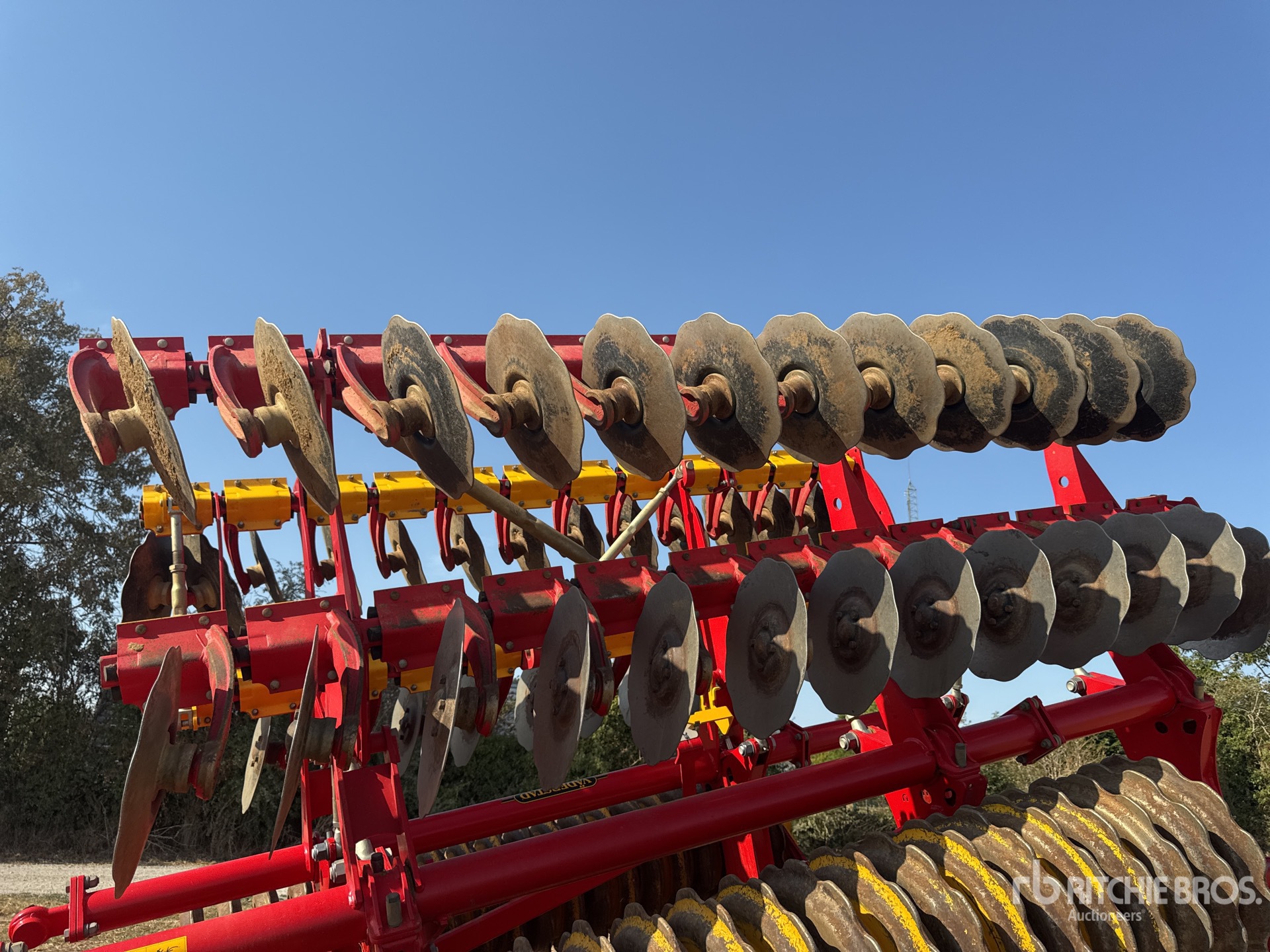 2025 Vaderstad CARRIER 820