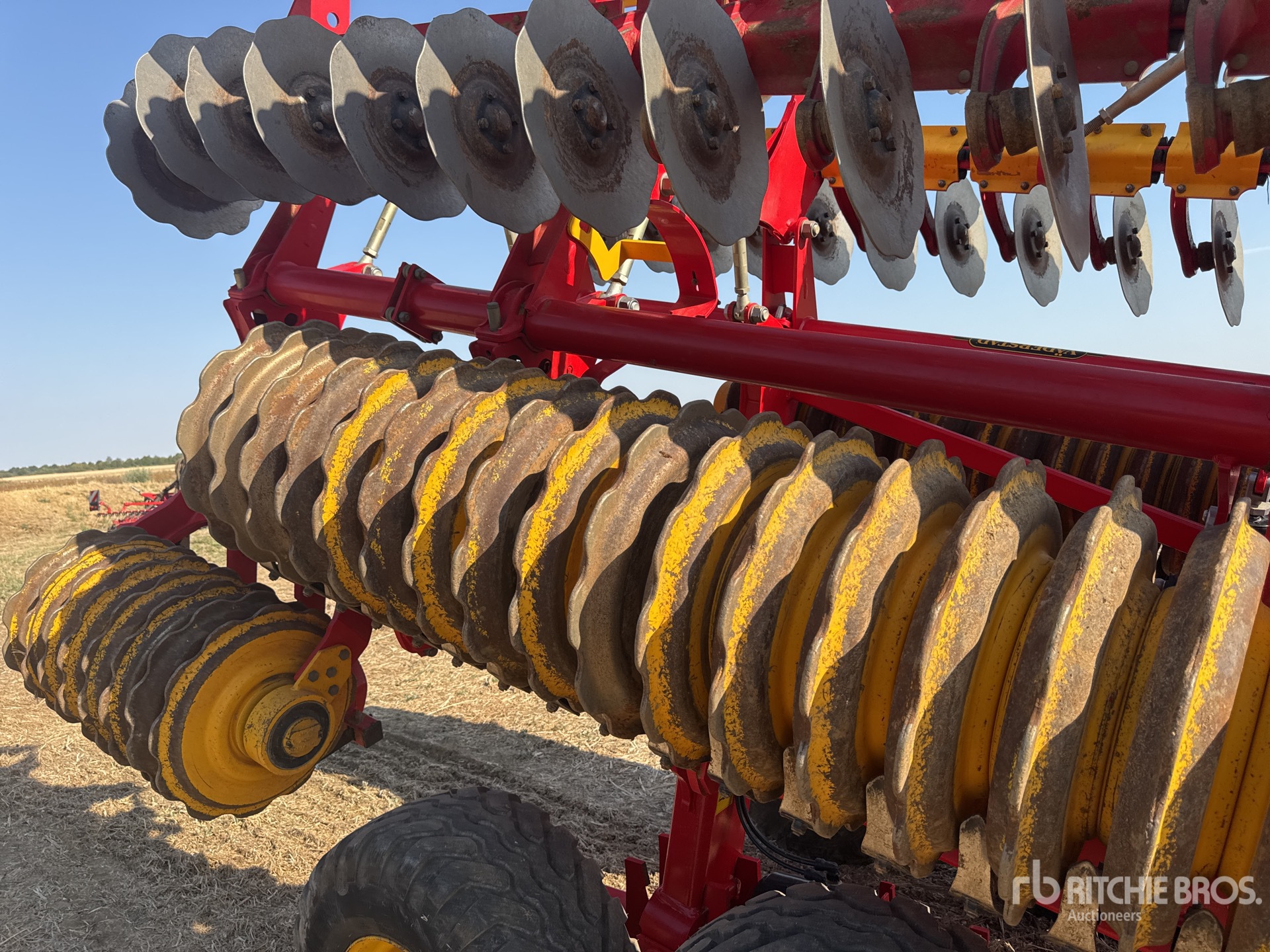 2025 Vaderstad CARRIER 820