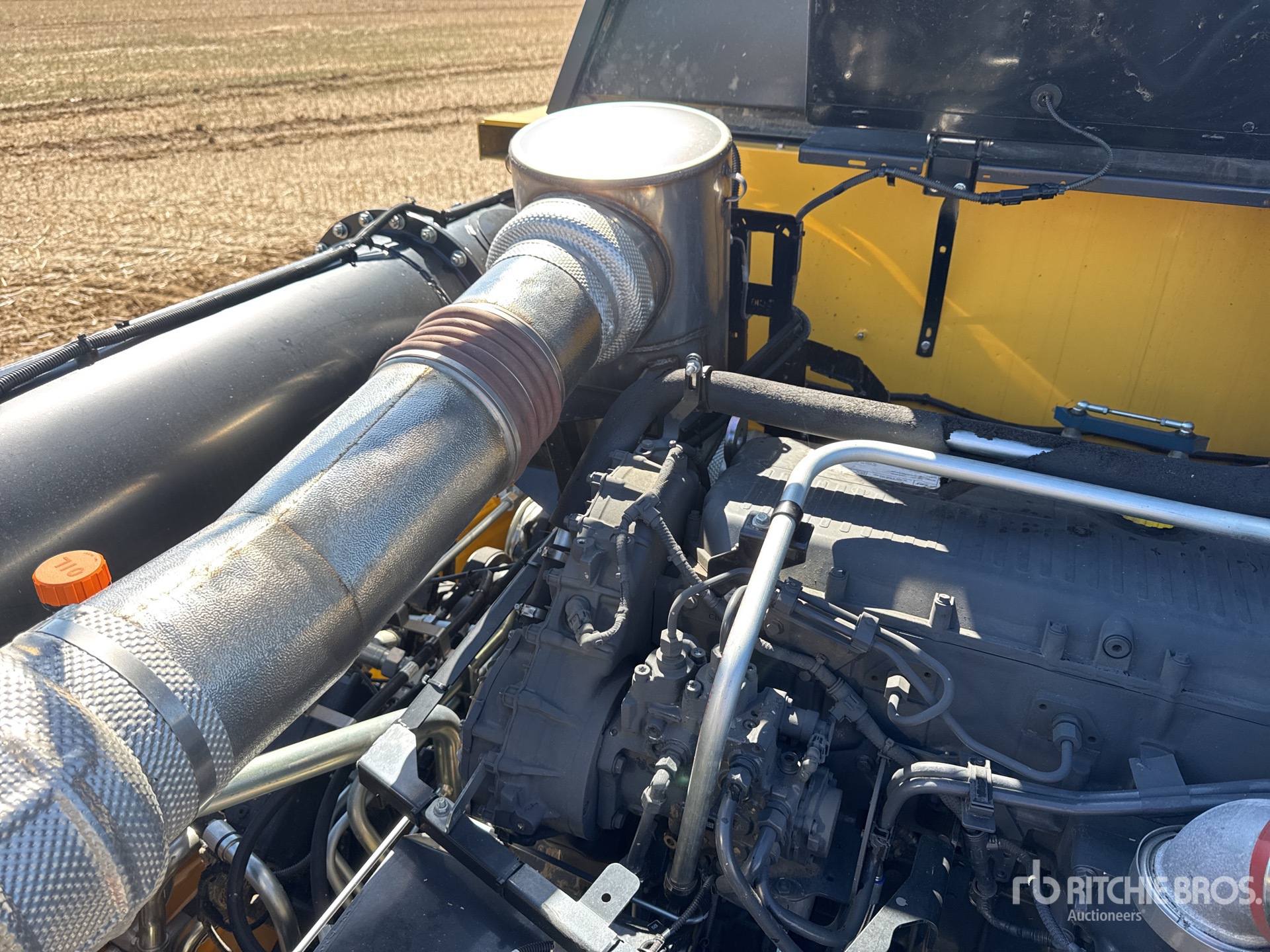 2023 New Holland CR9.90