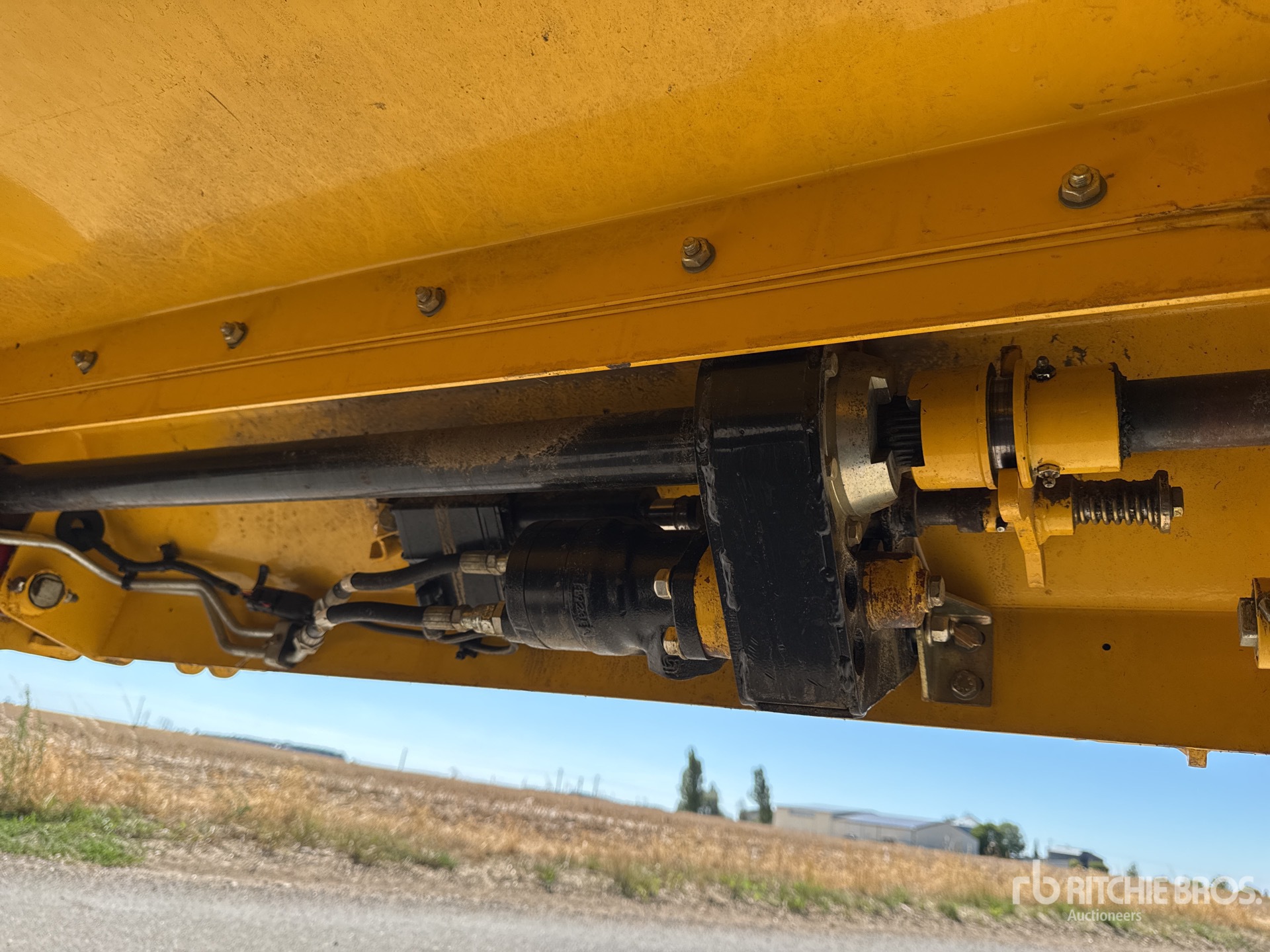 2023 New Holland CR9.90