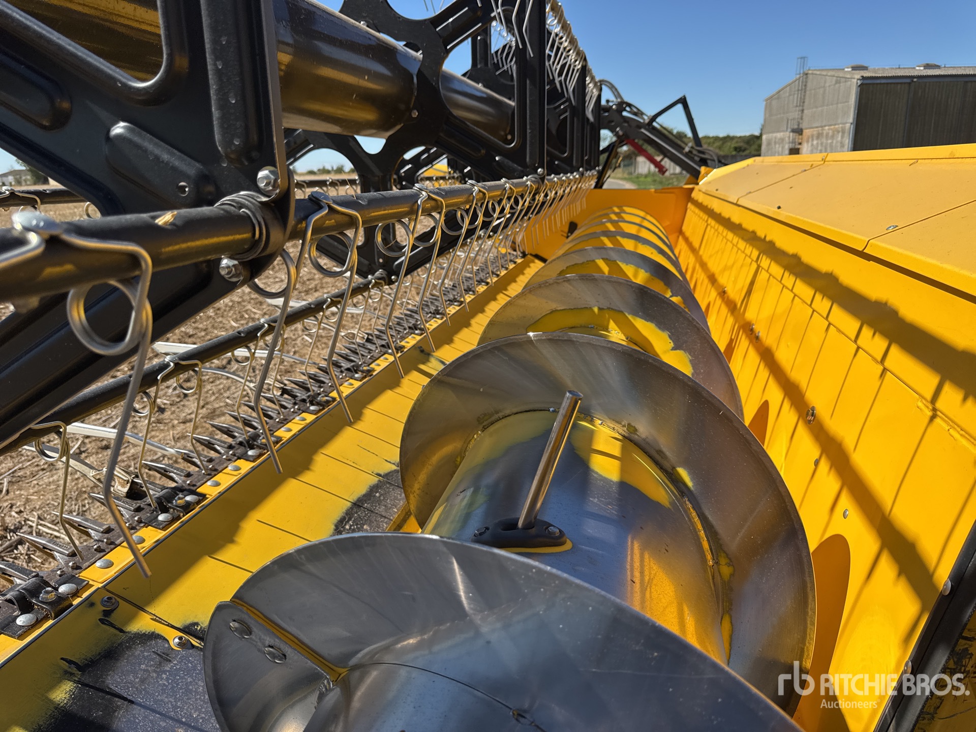 2023 New Holland CR9.90