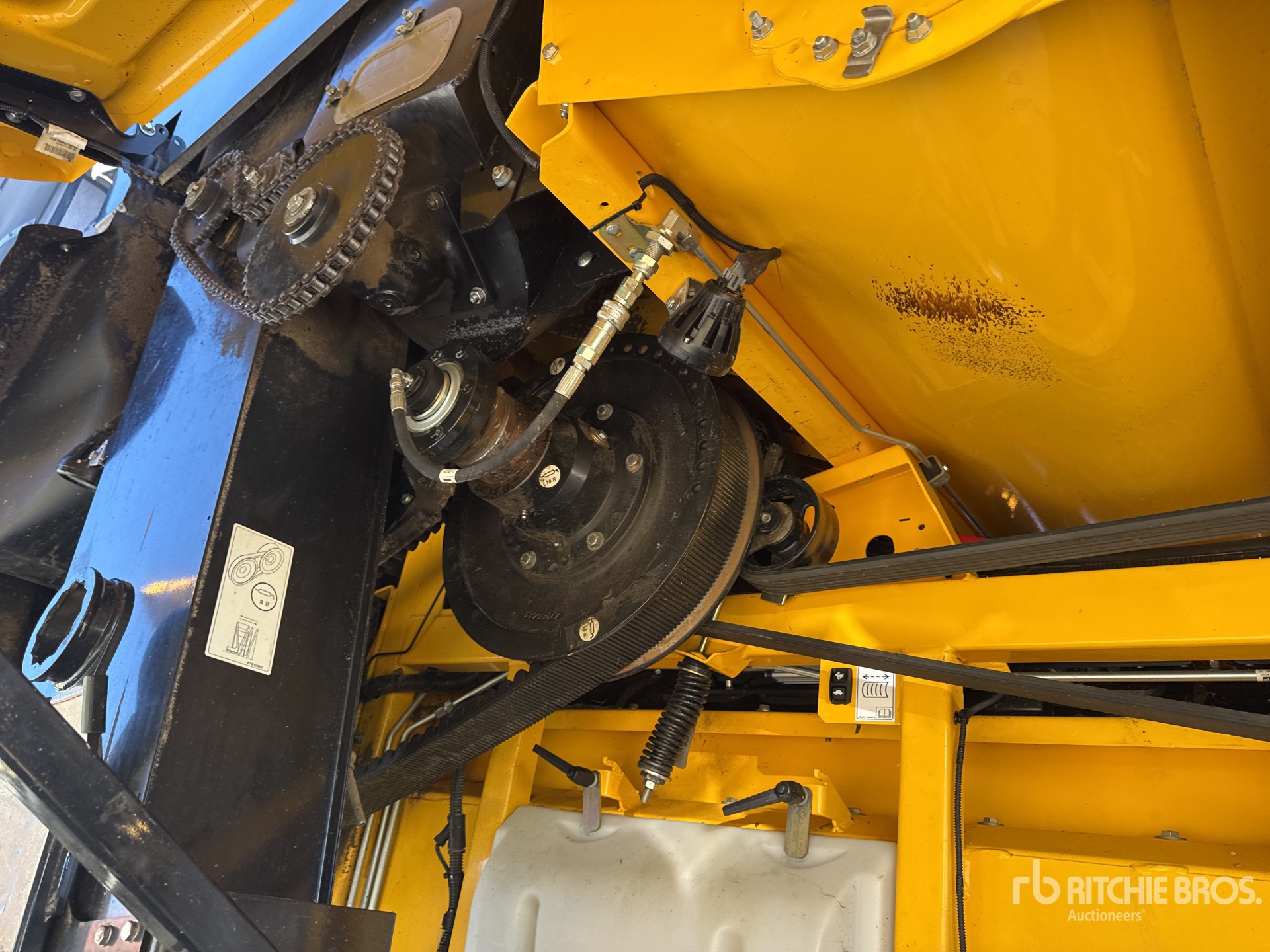 2023 New Holland CR9.90