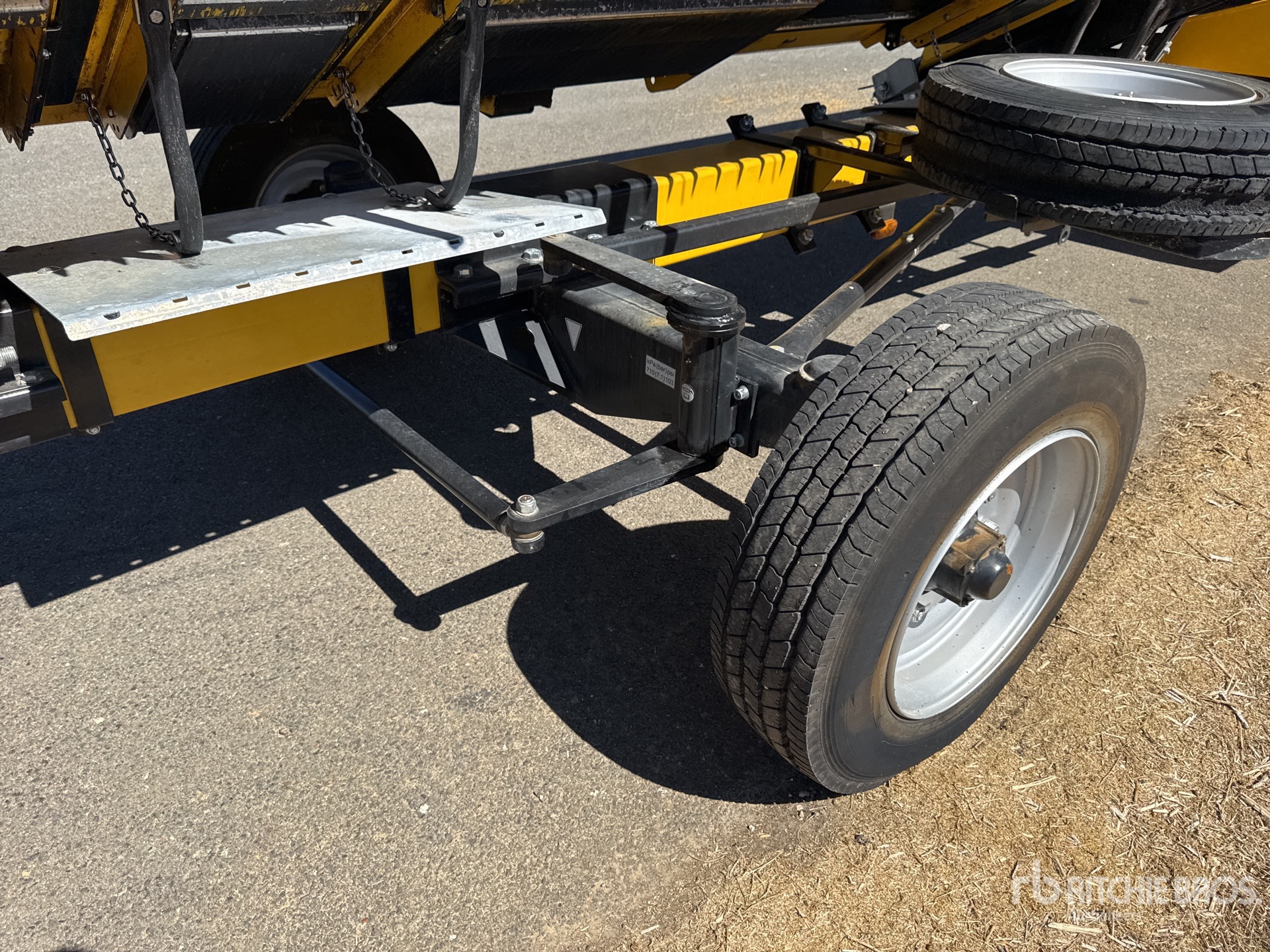 2023 New Holland CR9.90