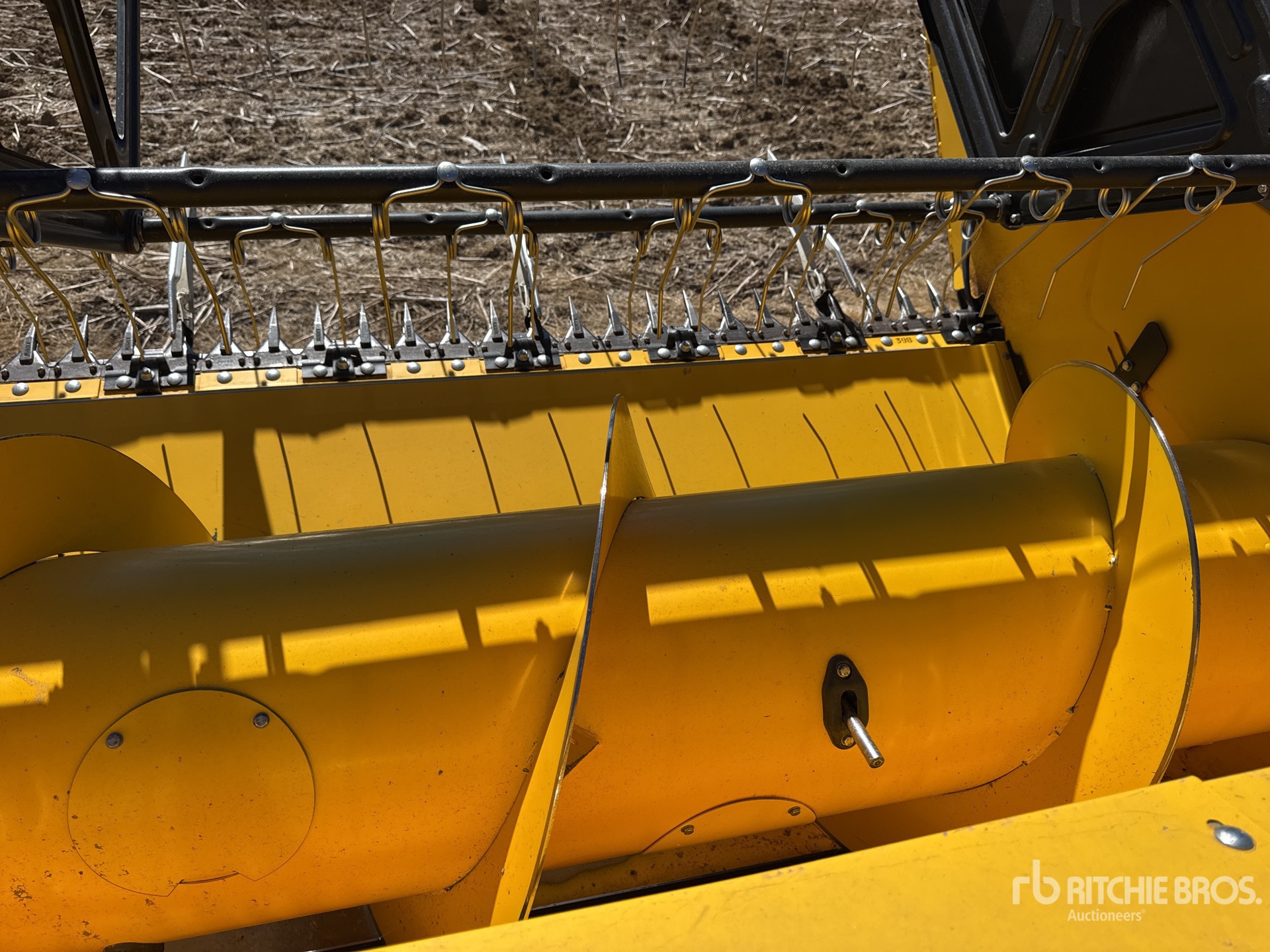 2023 New Holland CR9.90