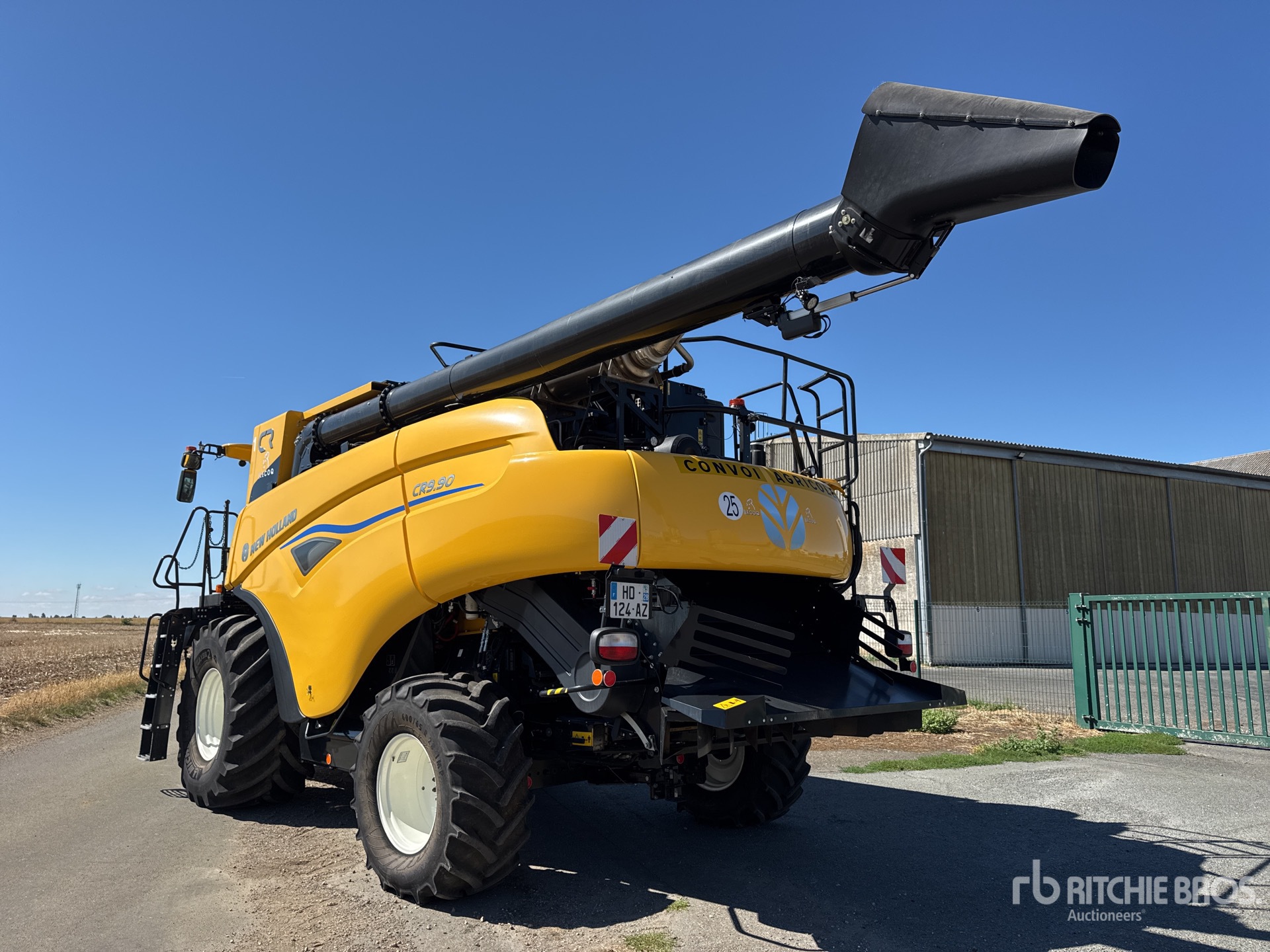 2023 New Holland CR9.90