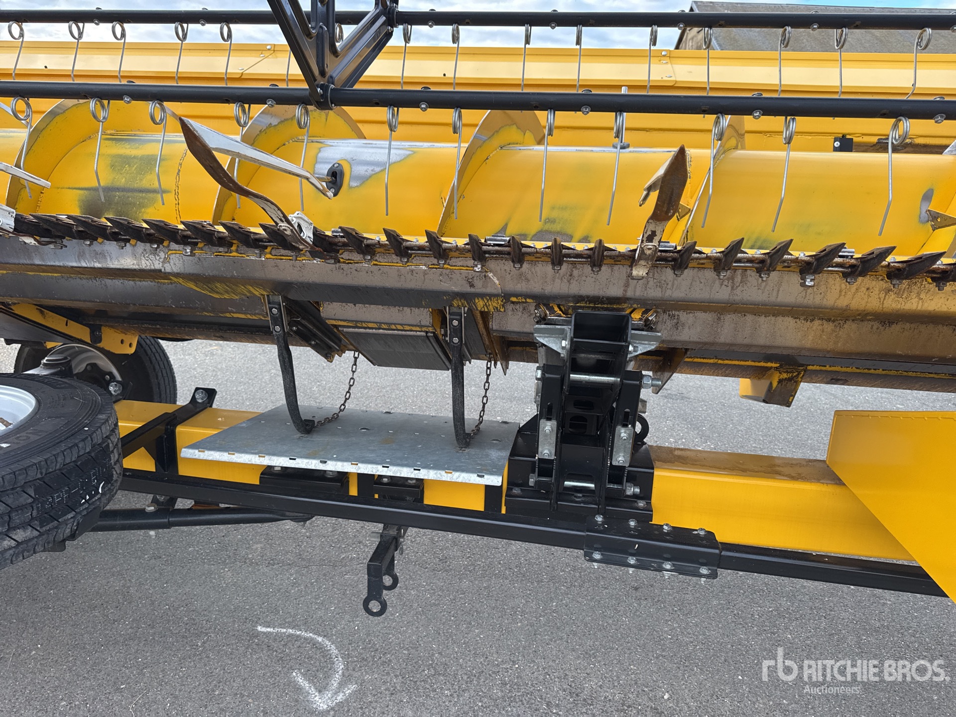2023 New Holland CR9.90