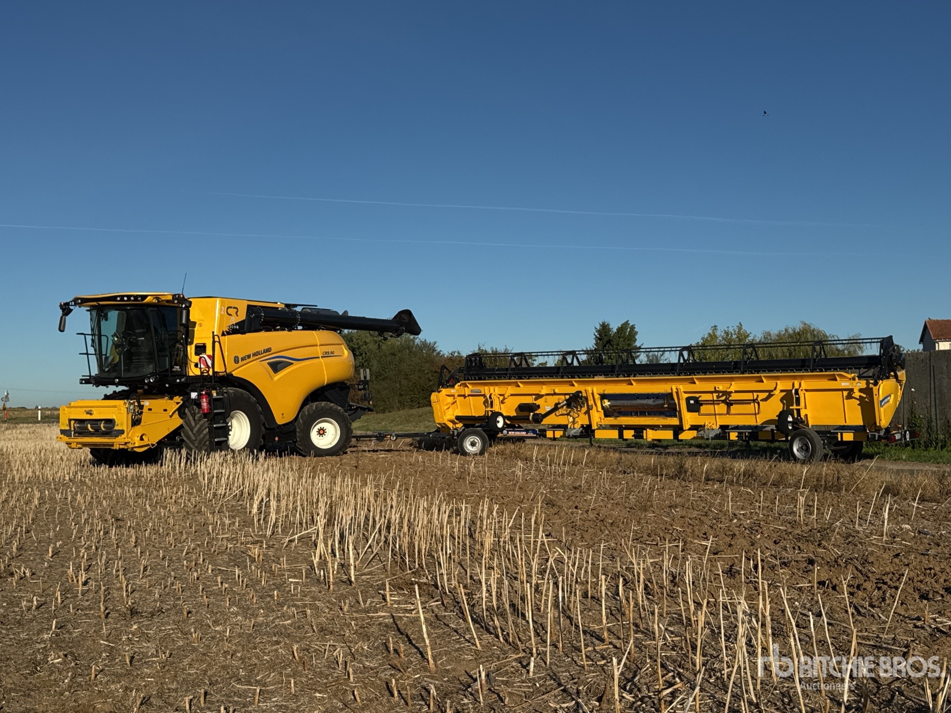 2023 New Holland CR9.90
