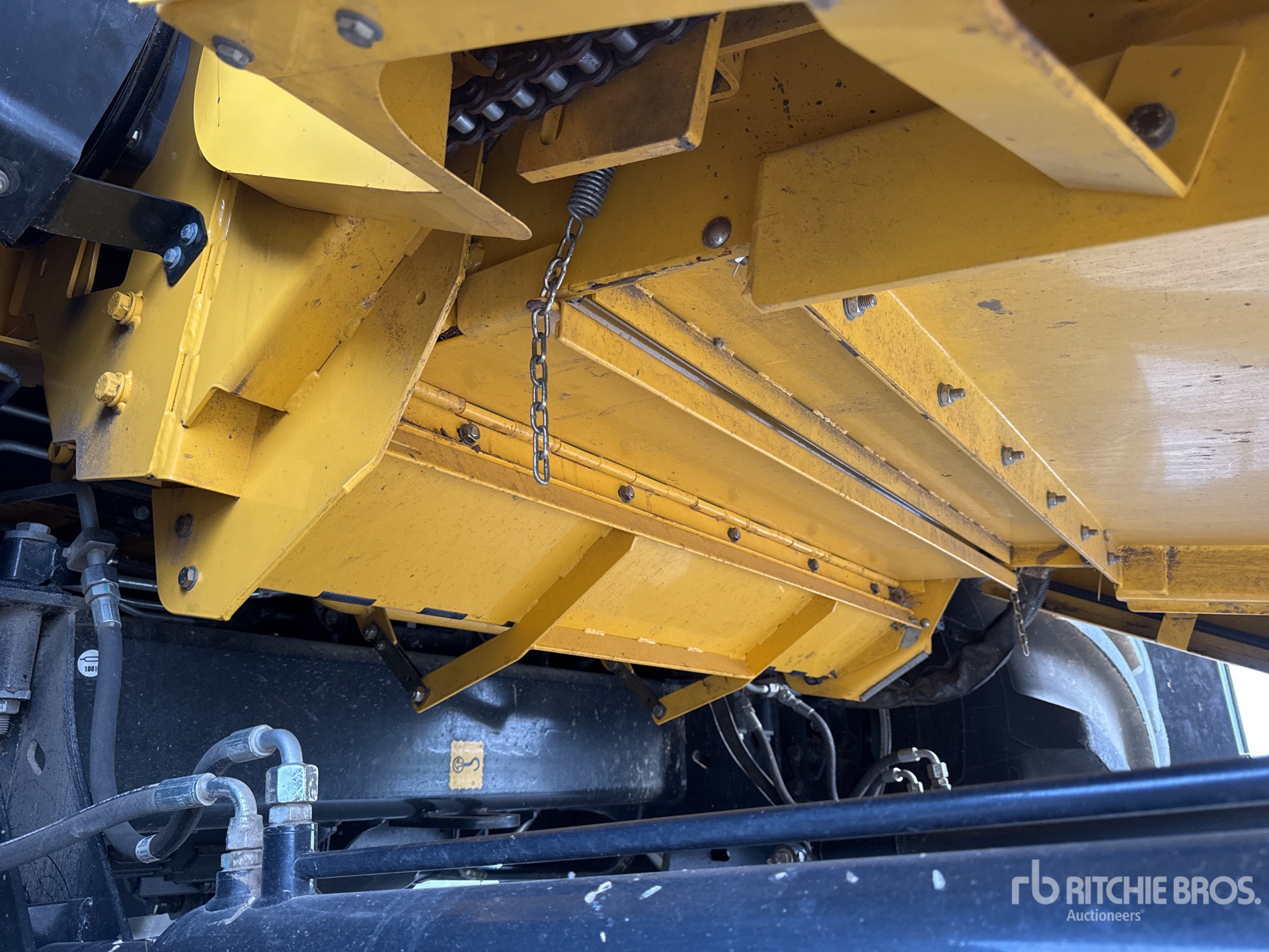 2023 New Holland CR9.90