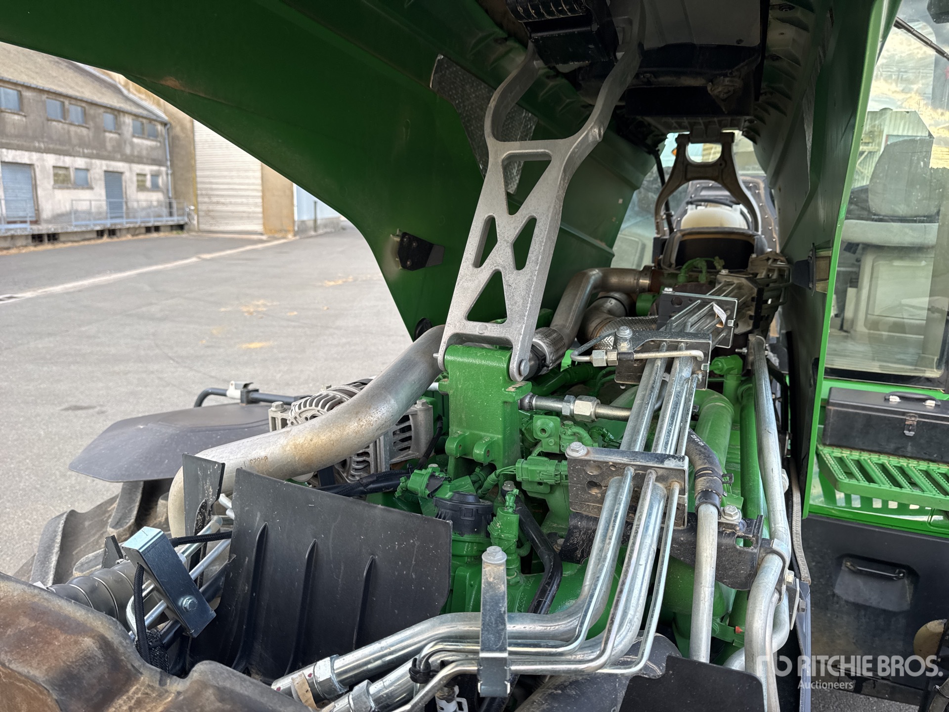 2024 John Deere 8R310 COMMAND P