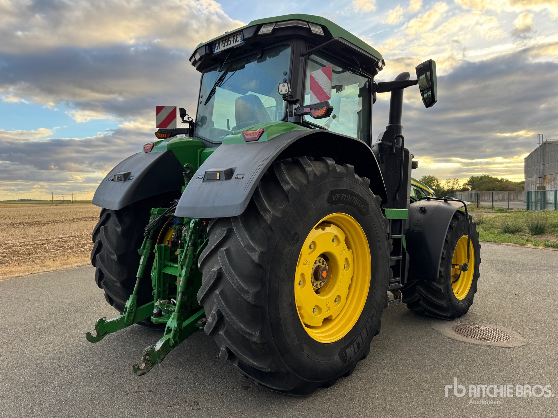 2024 John Deere 8R310 COMMAND P