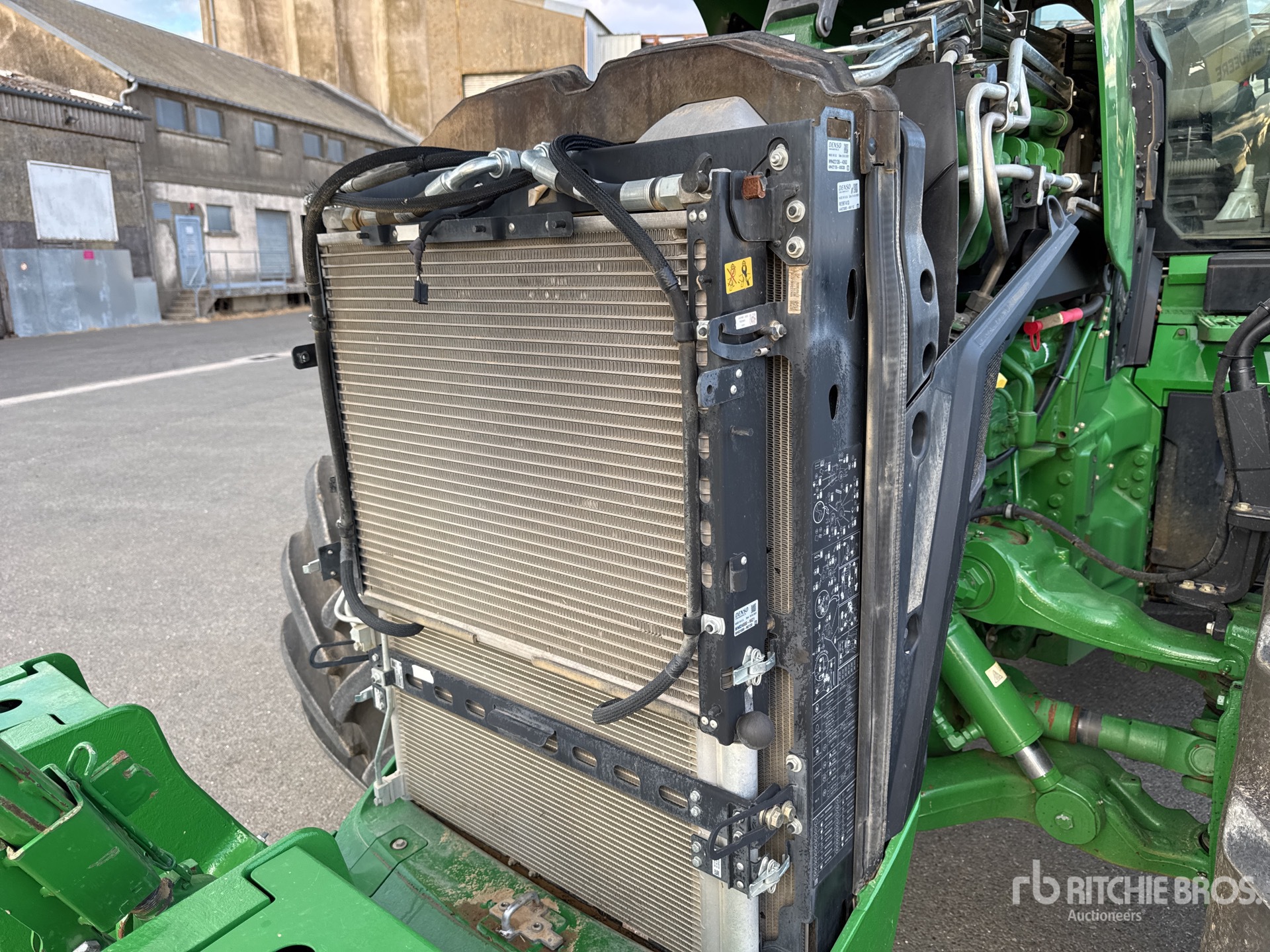 2024 John Deere 8R310 COMMAND P