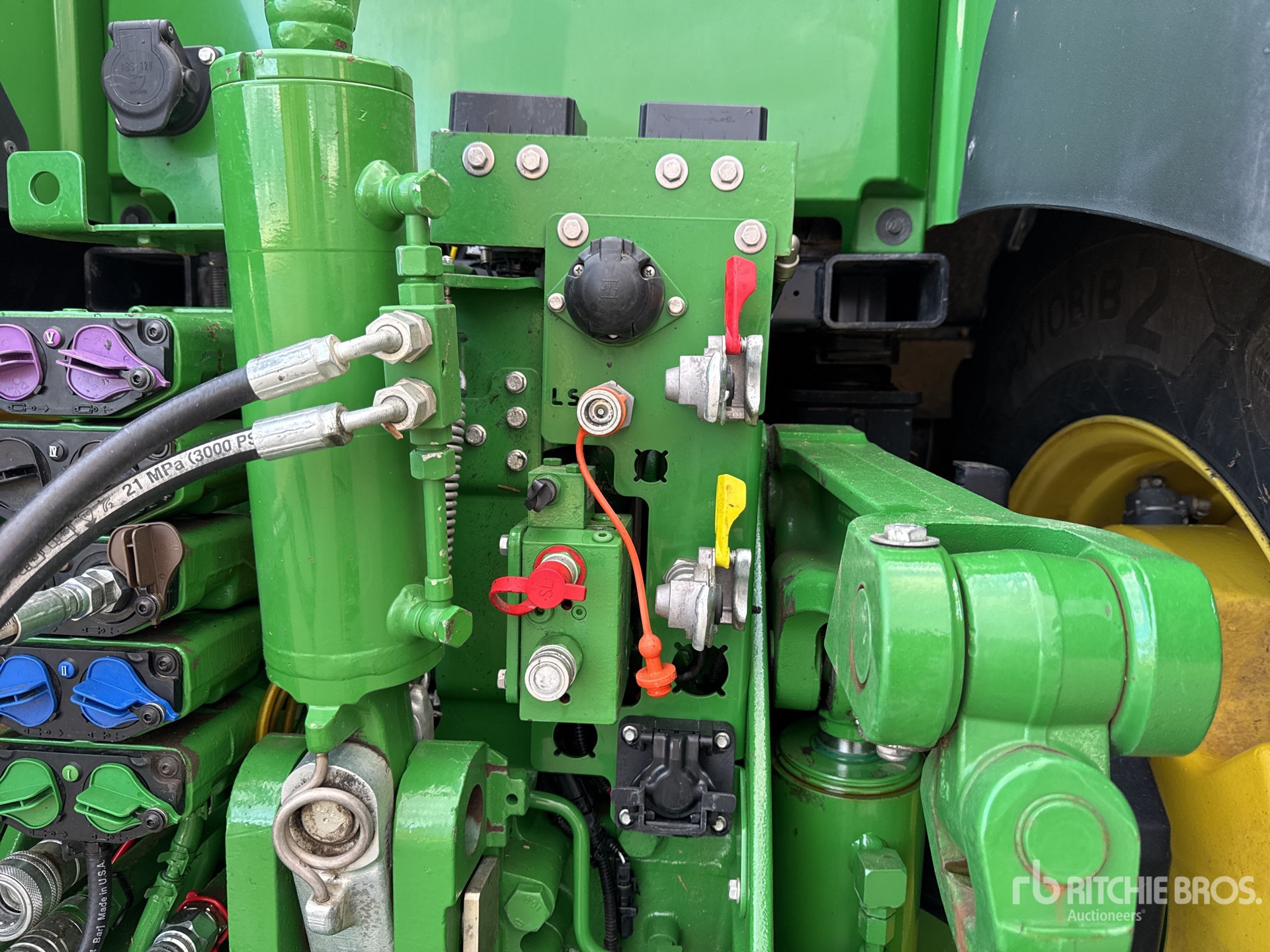 2024 John Deere 8R310 COMMAND P