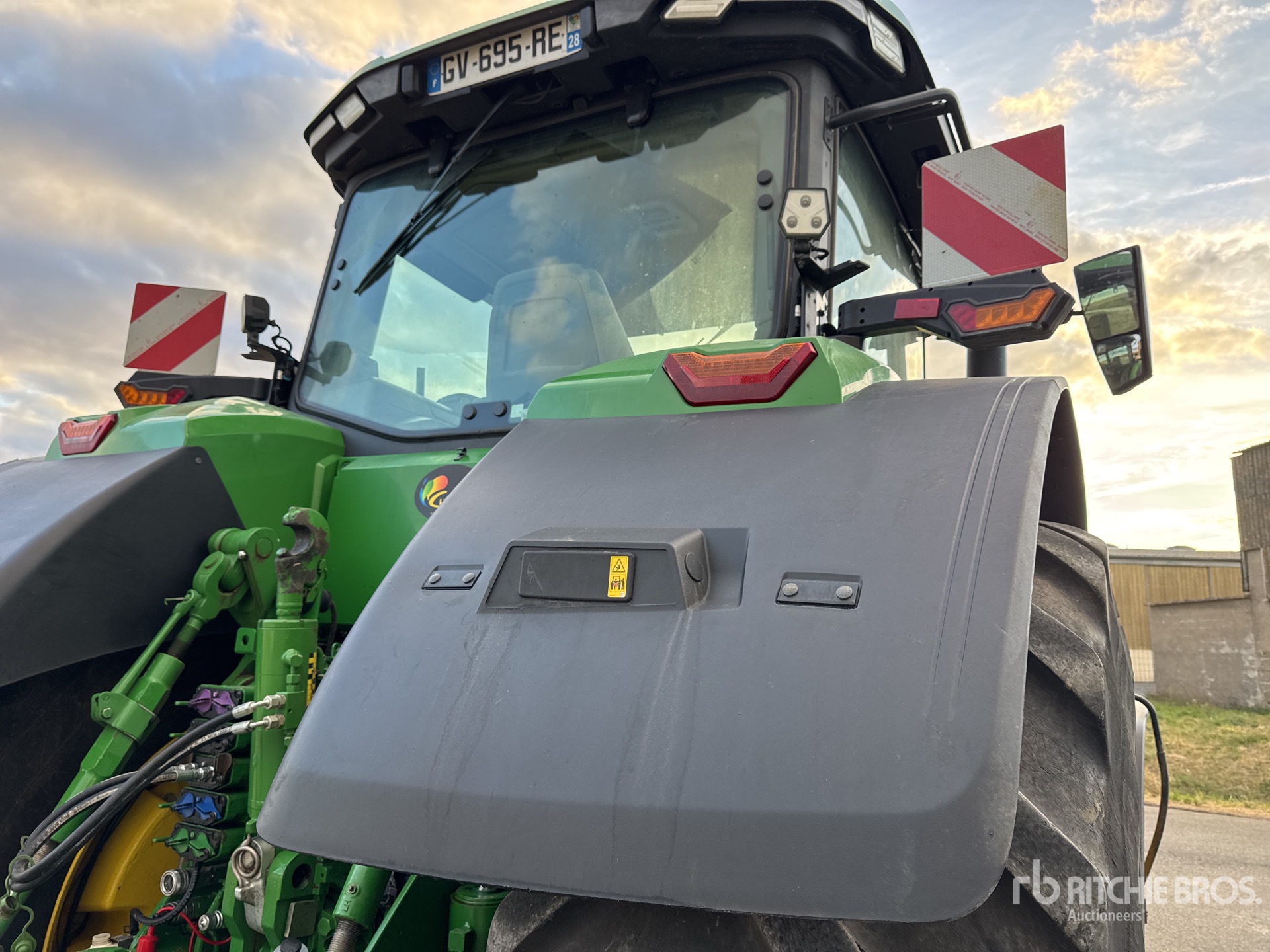 2024 John Deere 8R310 COMMAND P