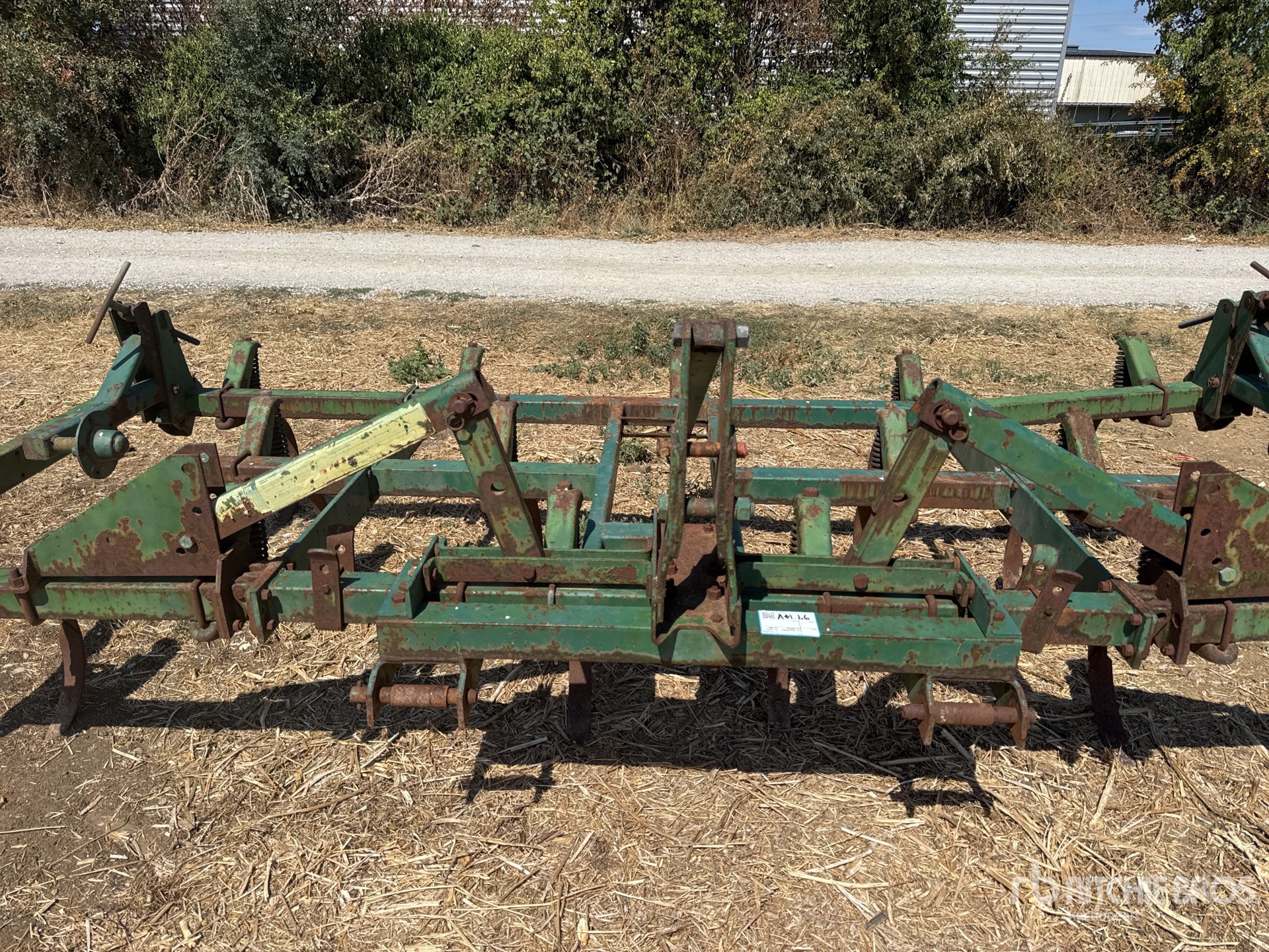 John Deere 410
